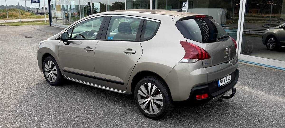 Peugeot 3008 Style 1.2 e-THP 130hk 2016, bild 5/8