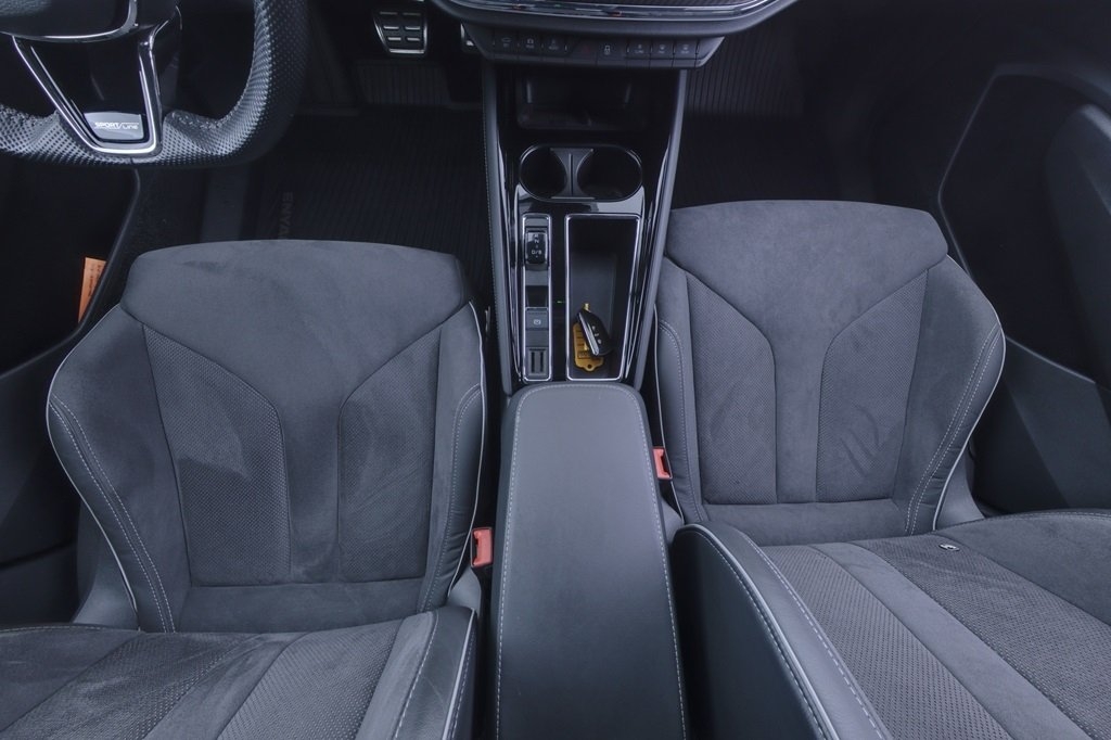 Skoda Enyaq 2023, bild 7/10