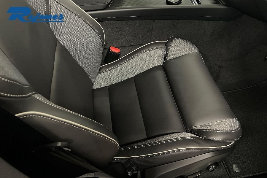 Volvo XC60 T6 Plus Black Nordic Edition 2027, bild 6/12