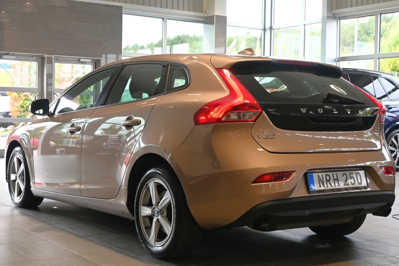Volvo V40 T2 120hk Kinetic Värmare 2015, bild 3/10