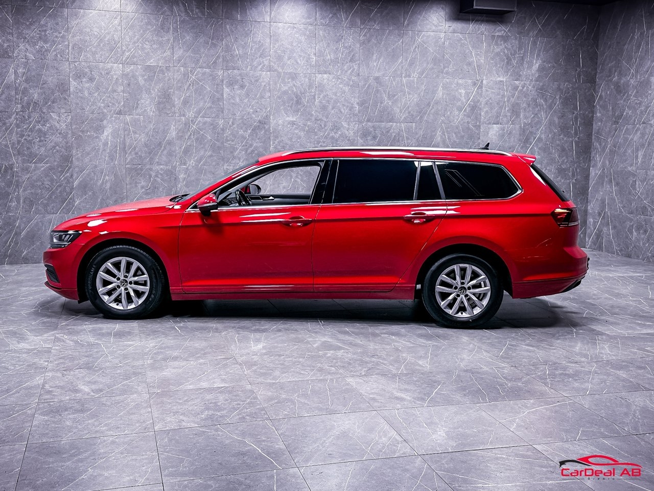 Volkswagen Passat 2021, bild 6/10