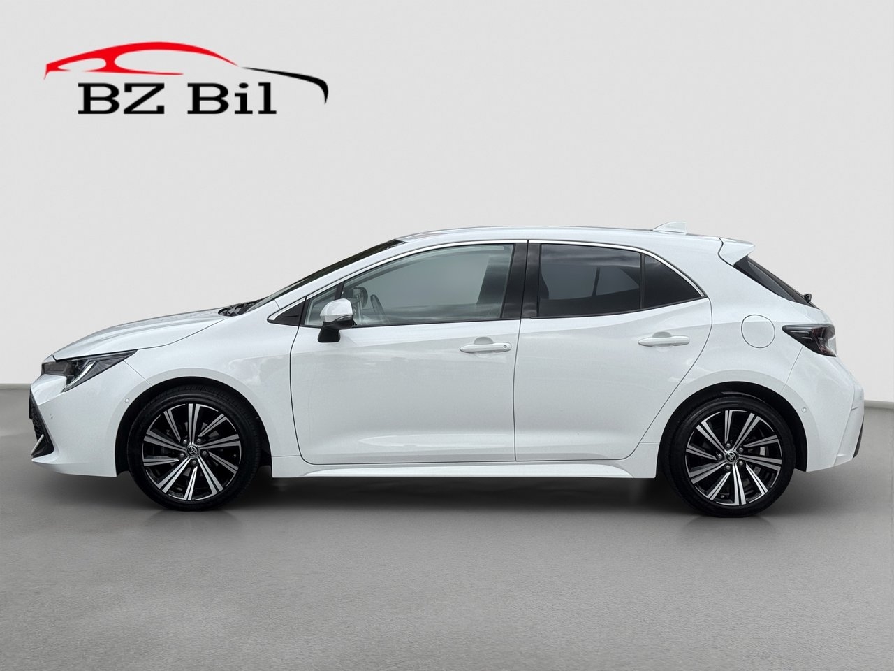 Toyota Corolla Hybrid Style 2022, bild 2/10
