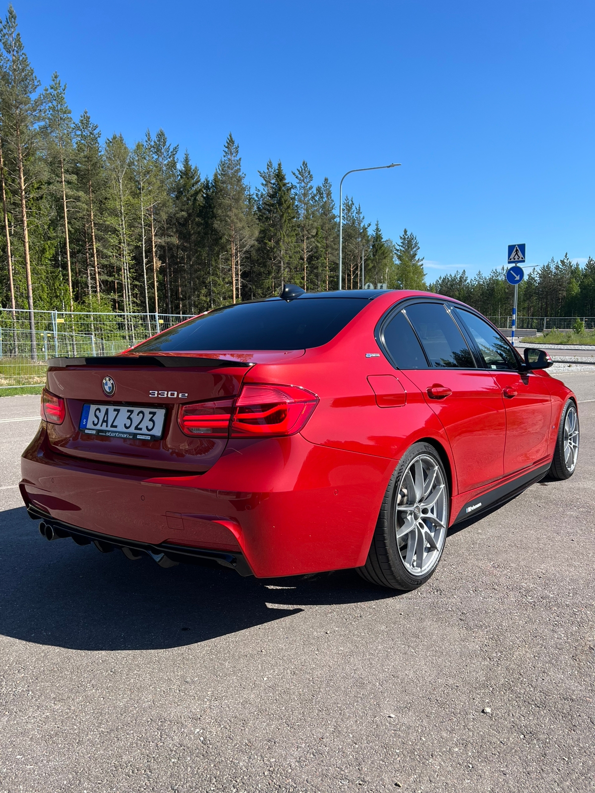 BMW 330 e 2018, bild 4/10