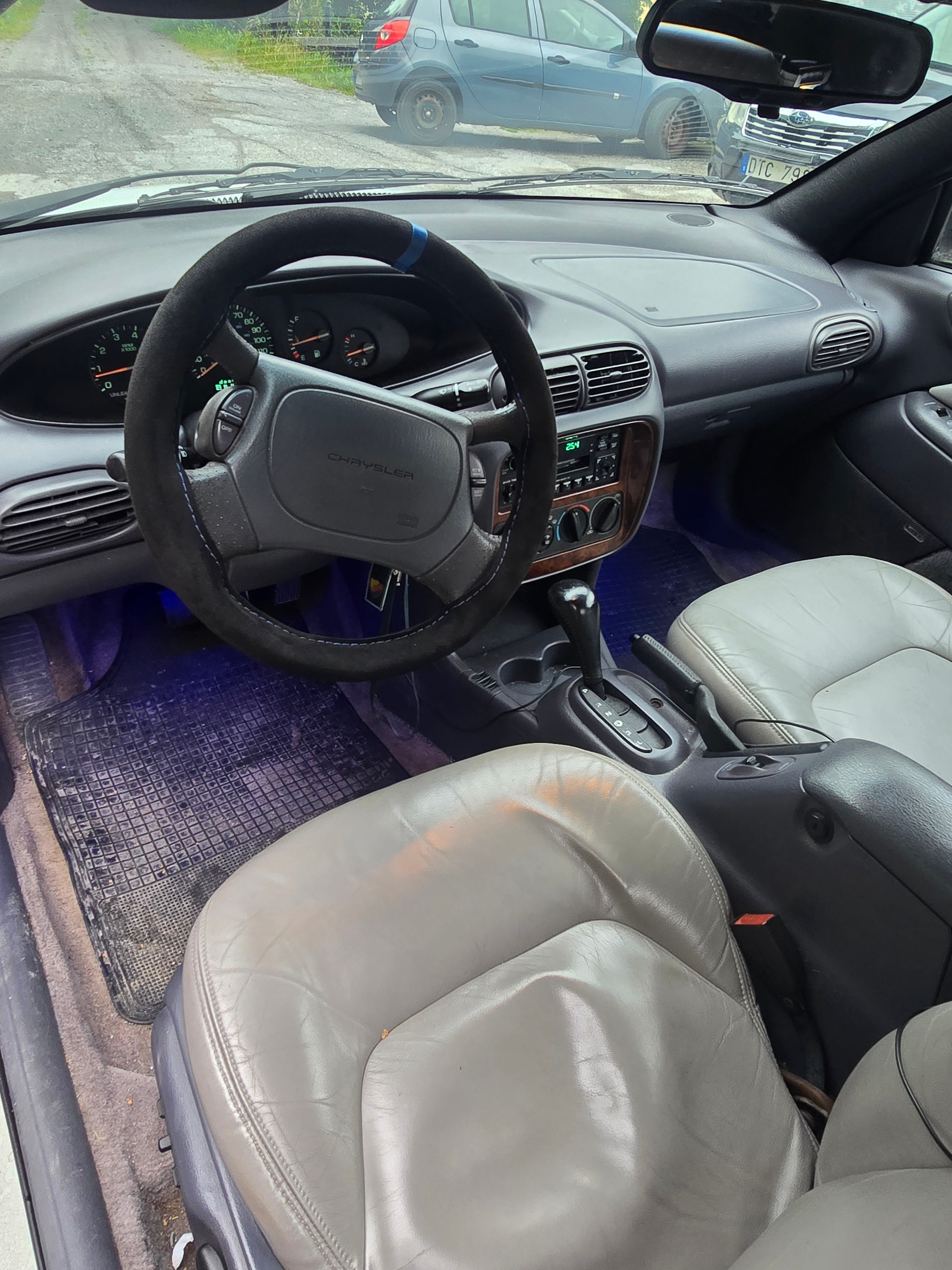 Chrysler Sebring 1996, bild 4/6