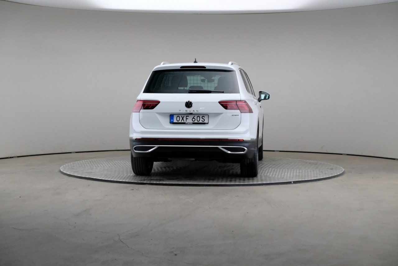 Volkswagen Tiguan 2023, bild 2/3