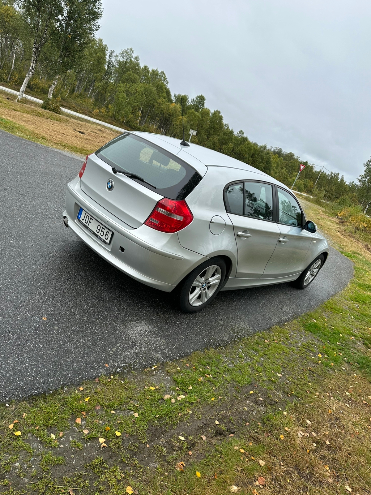 BMW 116 i 5-dörrars Manuell 2009, bild 3/9