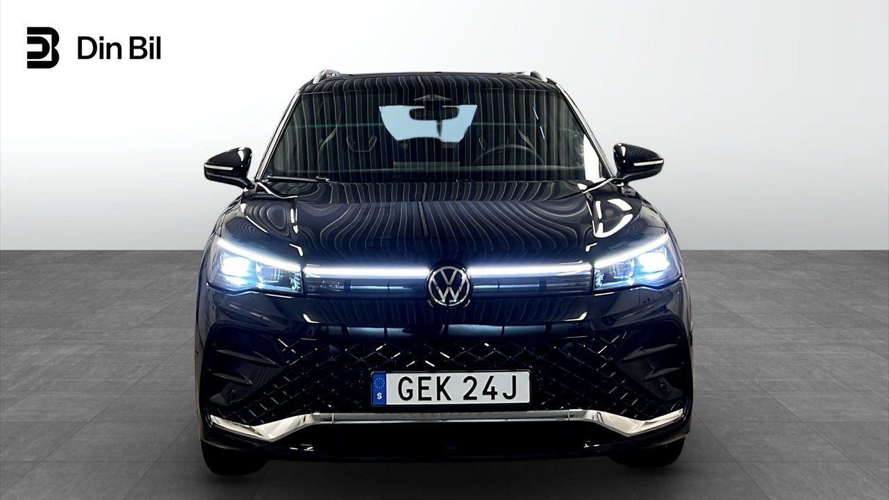 Volkswagen Tiguan eHybrid DSG SWE R-Line 2025, photo 4/26