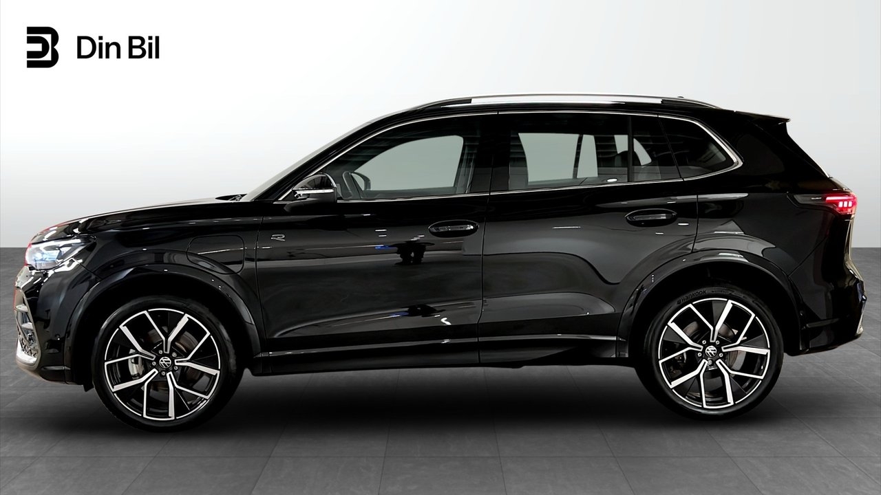 Volkswagen Tiguan eHybrid DSG SWE R-Line 2025, photo 2/26