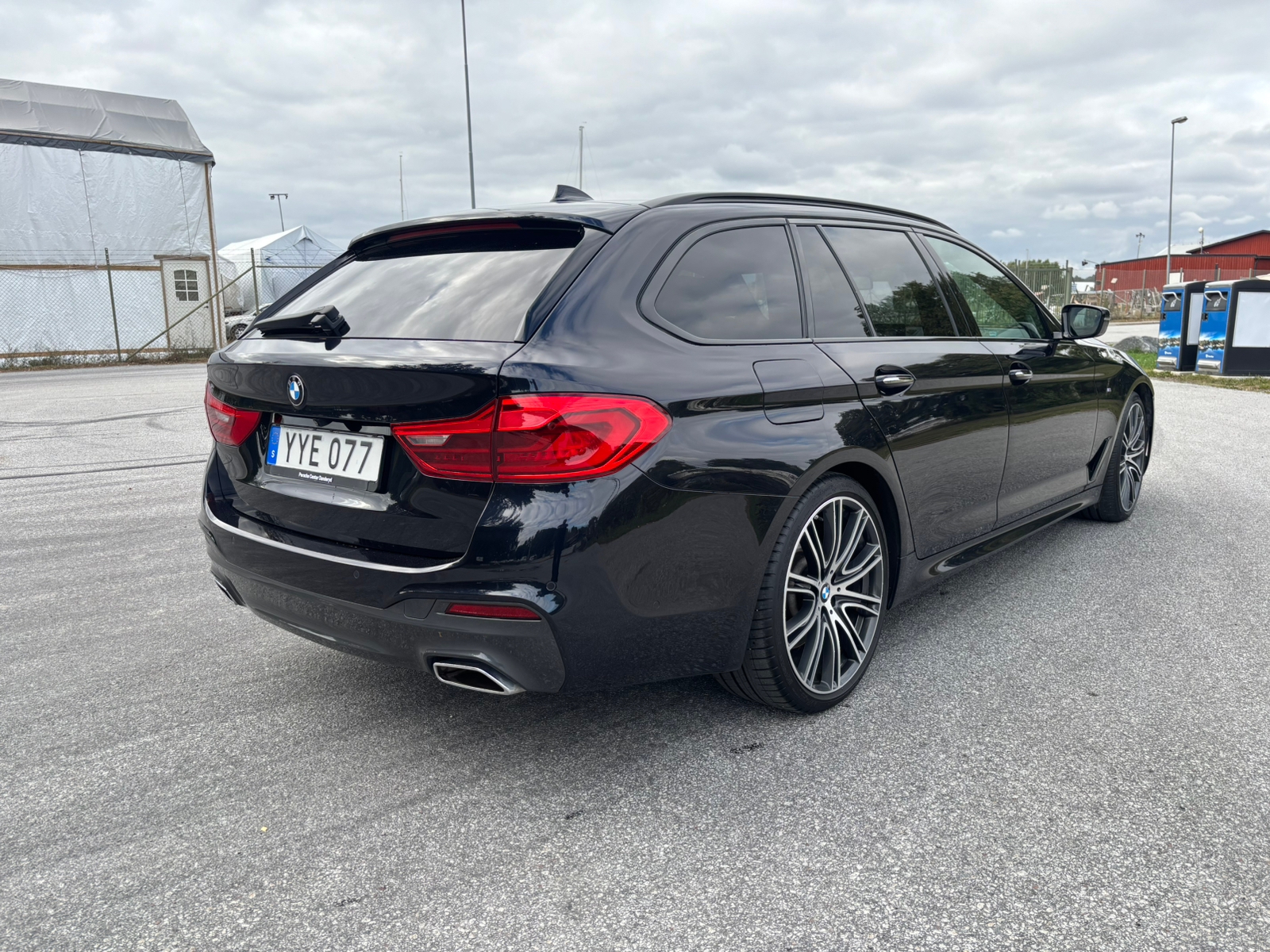 BMW 530 d xDrive Touring XDrive M Sport 2018, bild 4/10