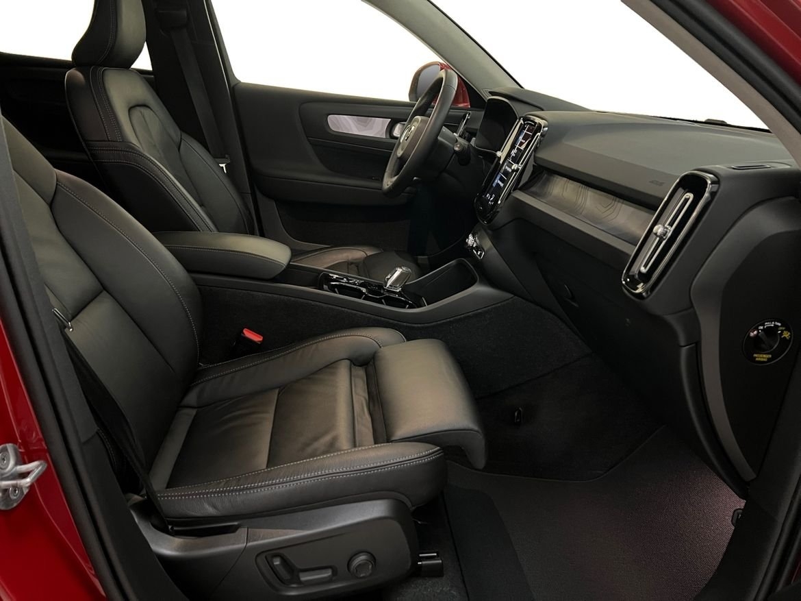 Volvo XC40 Recharge T4 Ultimate Bright 2023, bild 4/10