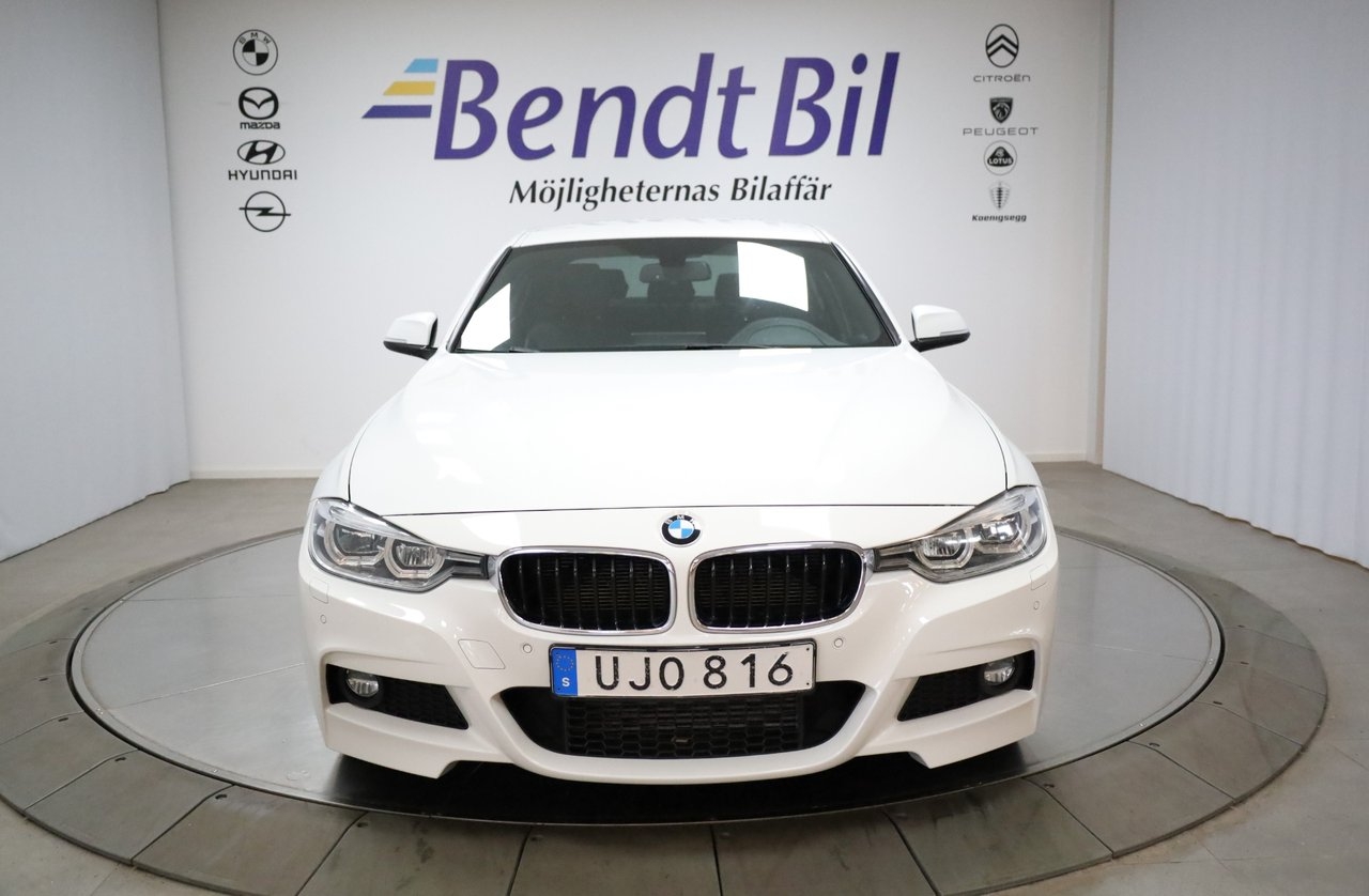 BMW 320 d xDrive Sedan M Sport / Läder 2018, bild 2/26