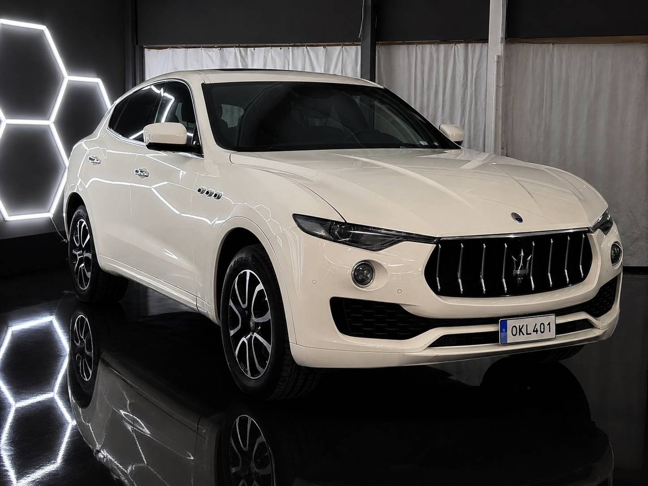 Maserati Levante Business Plus 2017, kuva 3/10