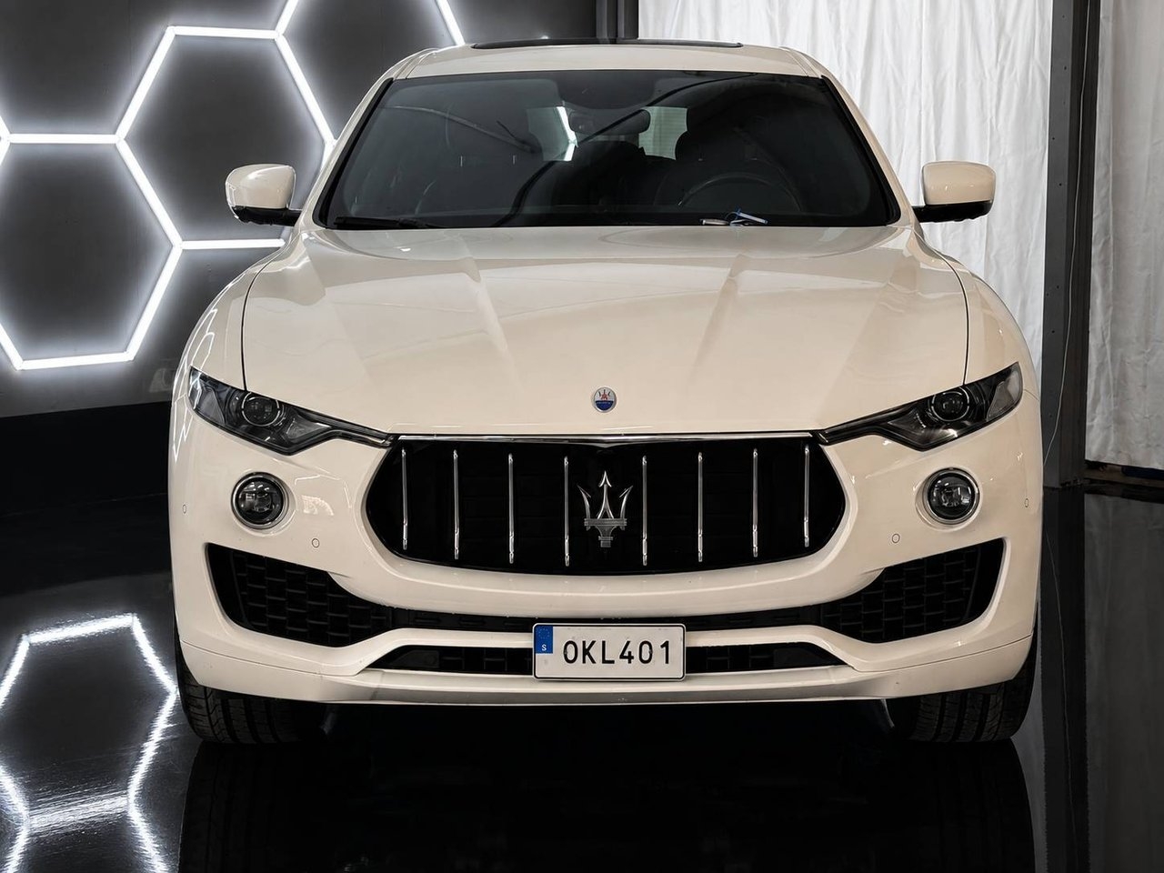 Maserati Levante Business Plus 2017, kuva 2/10