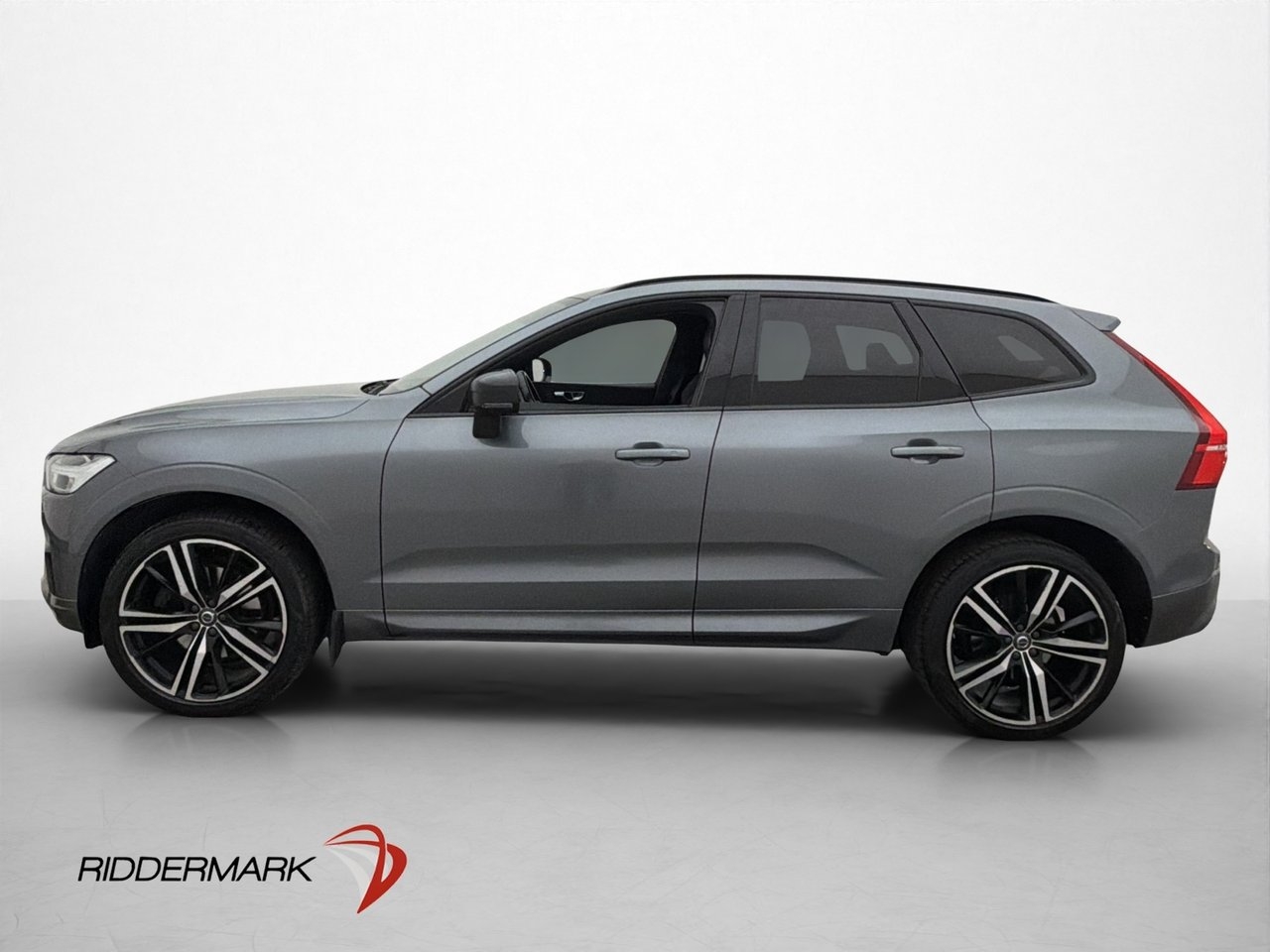 Volvo XC60 B4 197hk AWD R-Design Drag 2020, bild 4/38