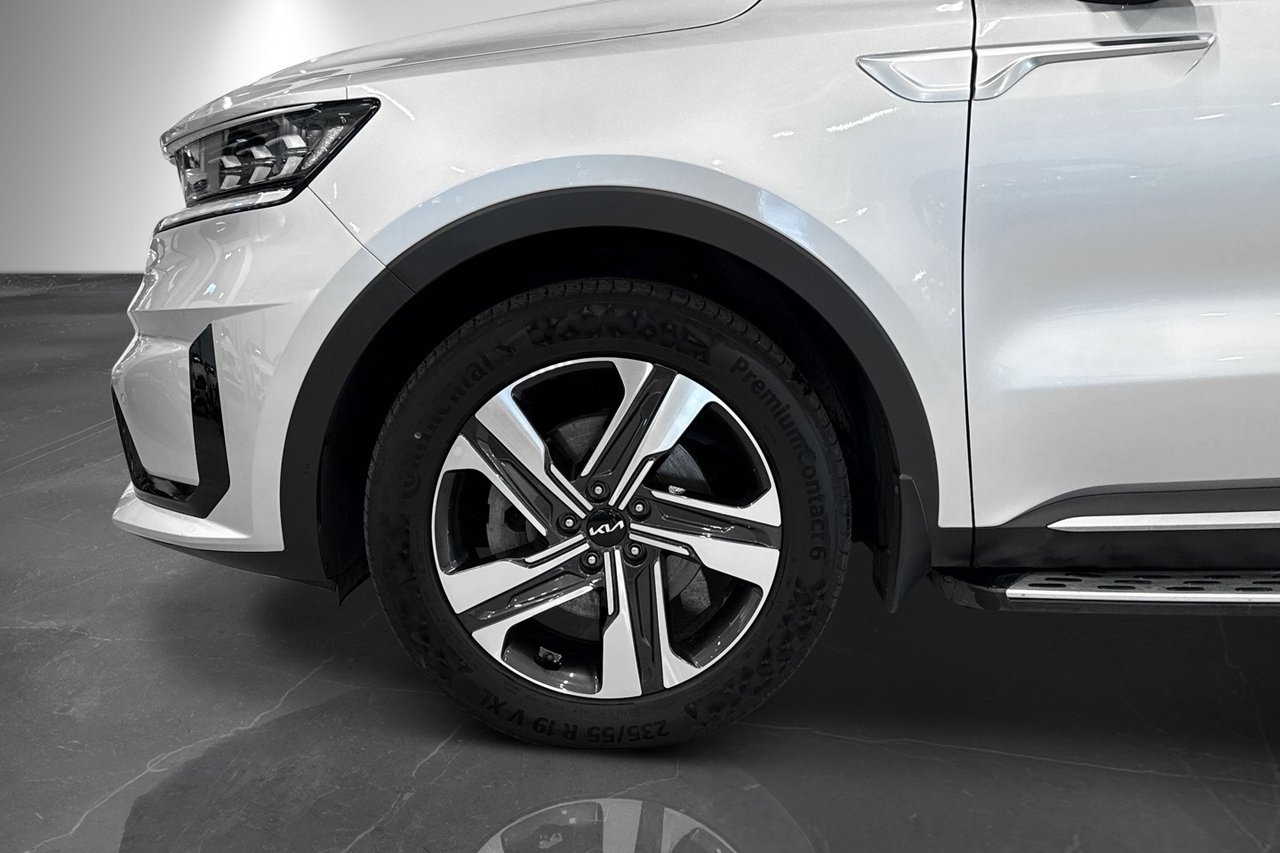 Kia Sorento PHEV 265hk AWD Action 7-sits 2023, photo 2/10