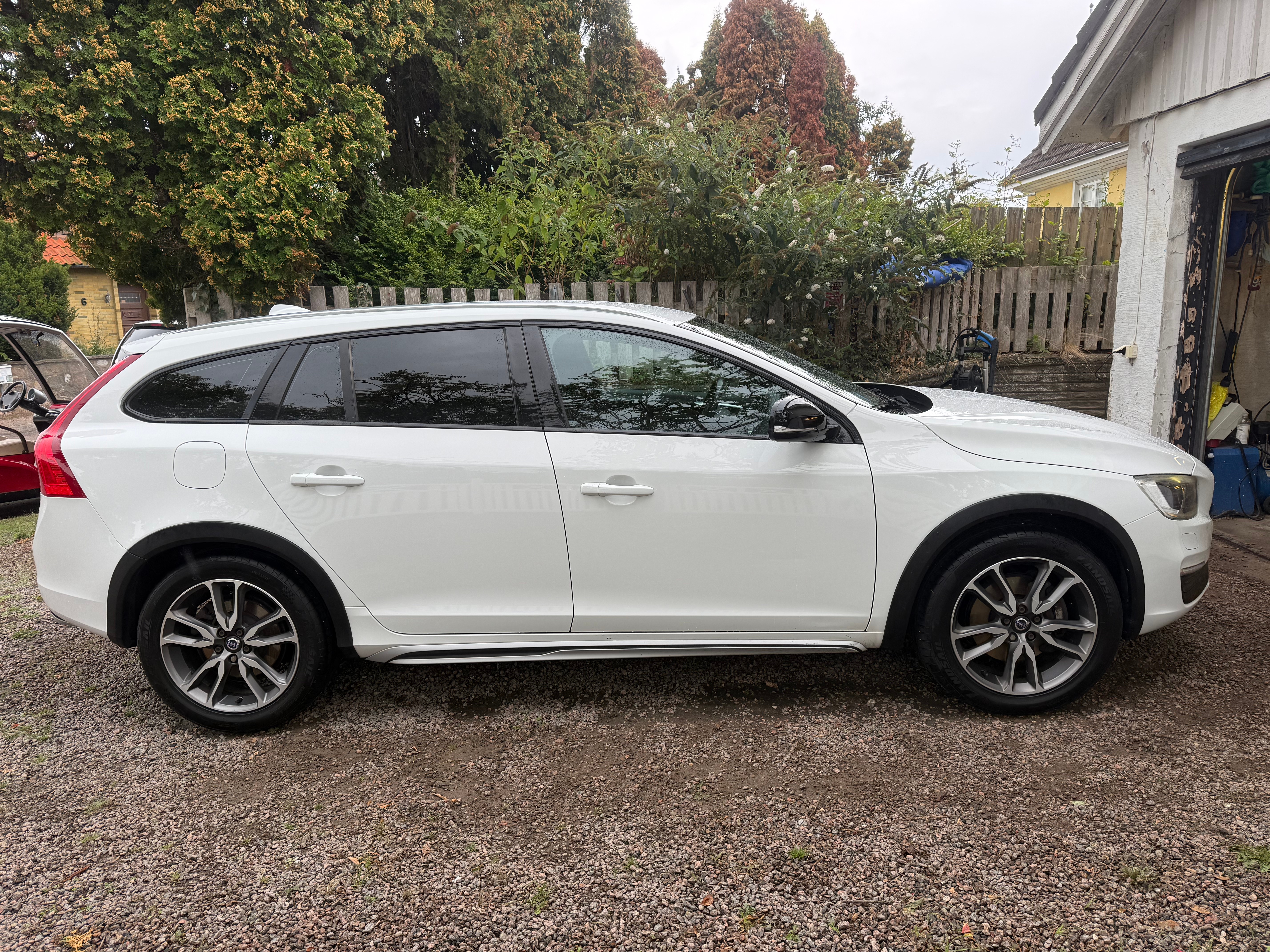 Volvo V60 Cross Country 2017, bild 7/10