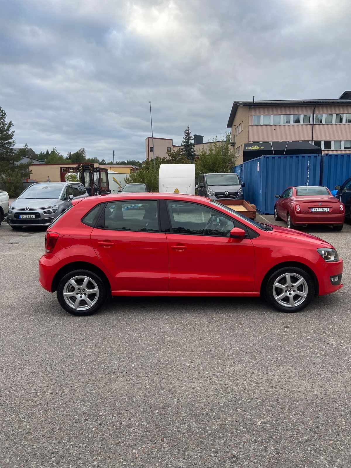 Volkswagen Polo 5-dörrar 1.4 MPI Manuell 2014, bild 6/7