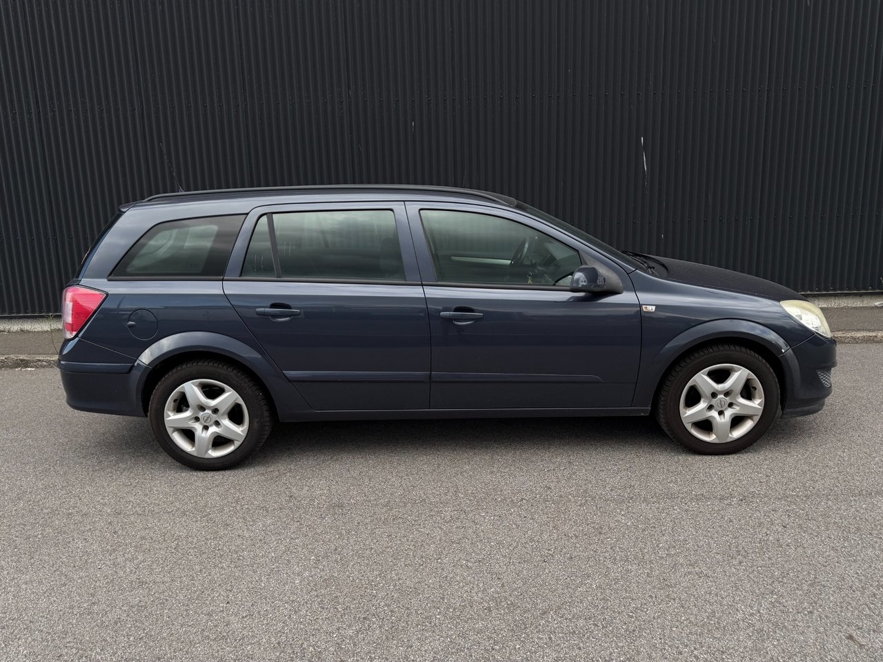 Opel Astra 2007, bild 2/10