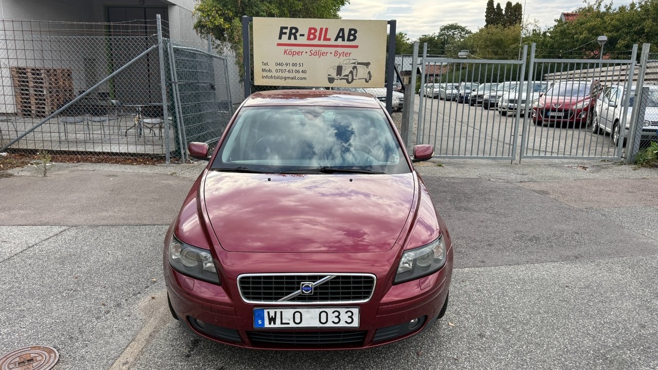 Volvo S40