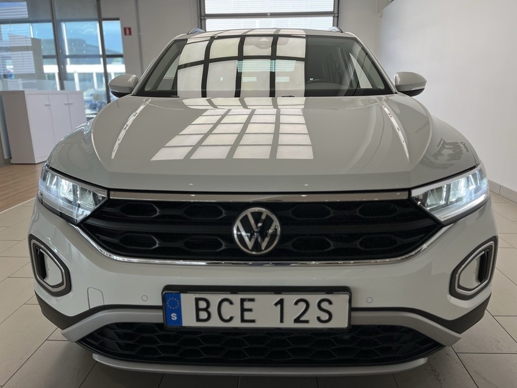 Volkswagen T-Roc 1.5 TSI 150 HK DSG 2023, bild 5/19