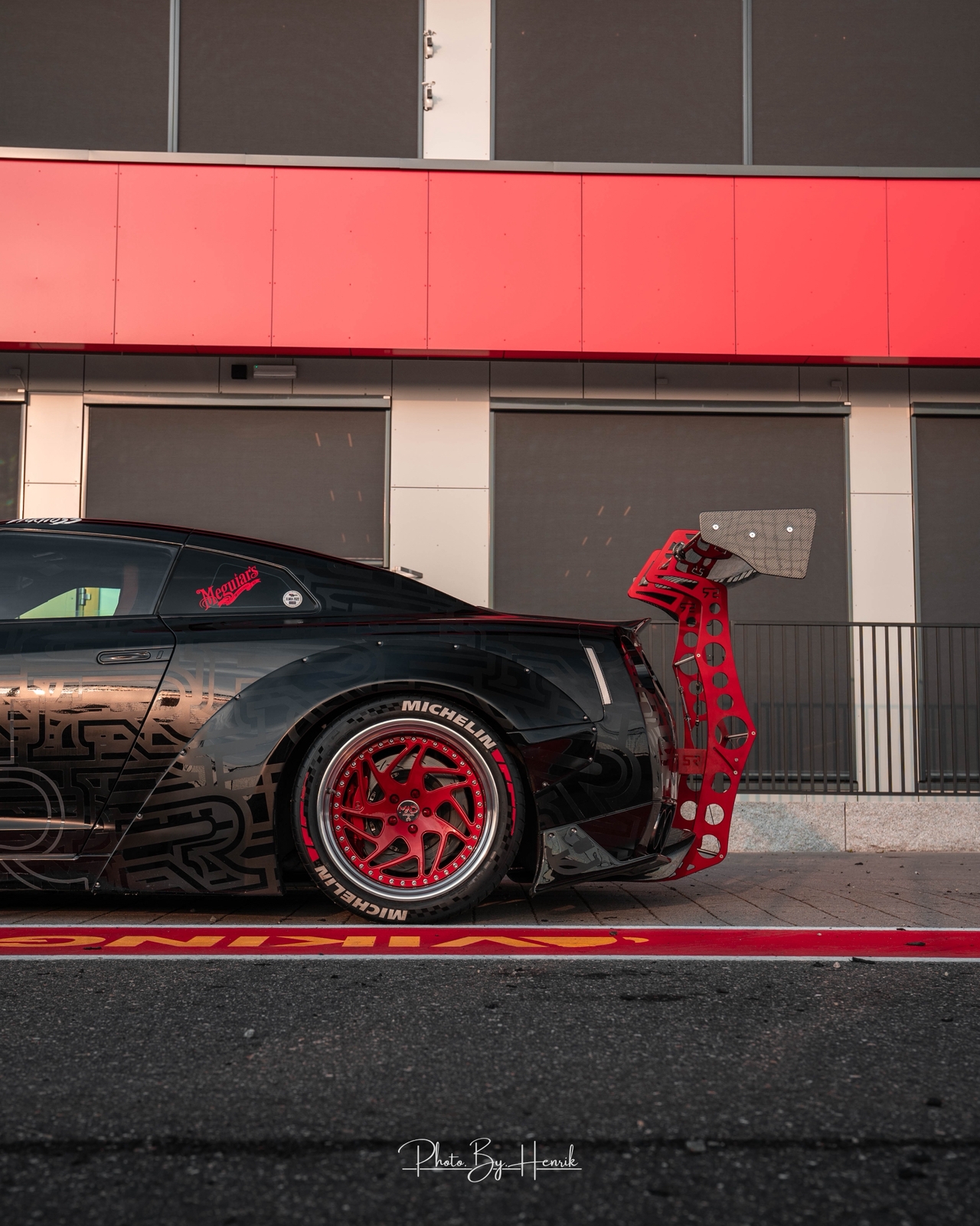 Nissan GT-R 3.8 V6 4x4 DCT 2009, kuva 7/10