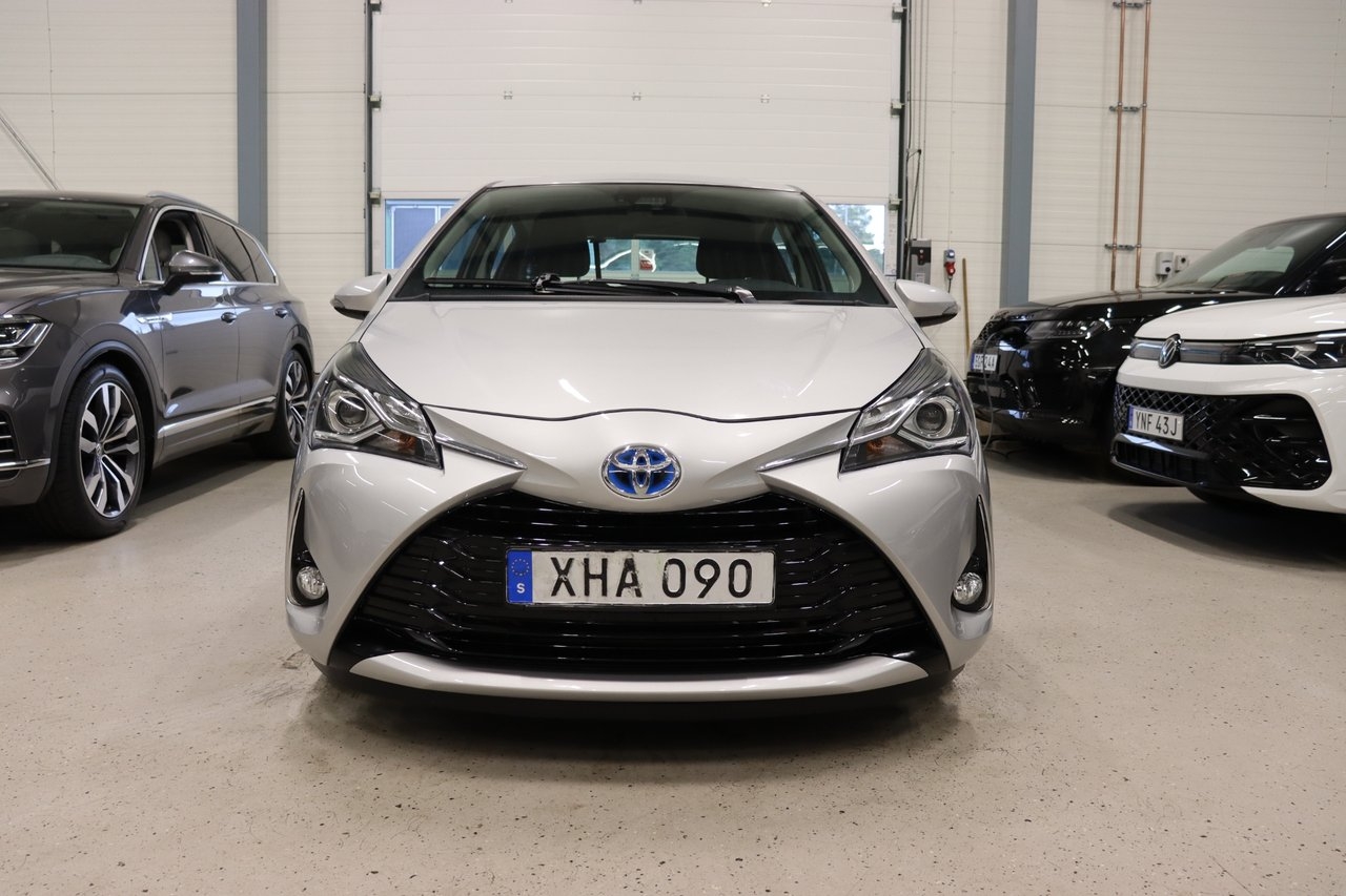 Toyota Yaris 2017, bild 3/10