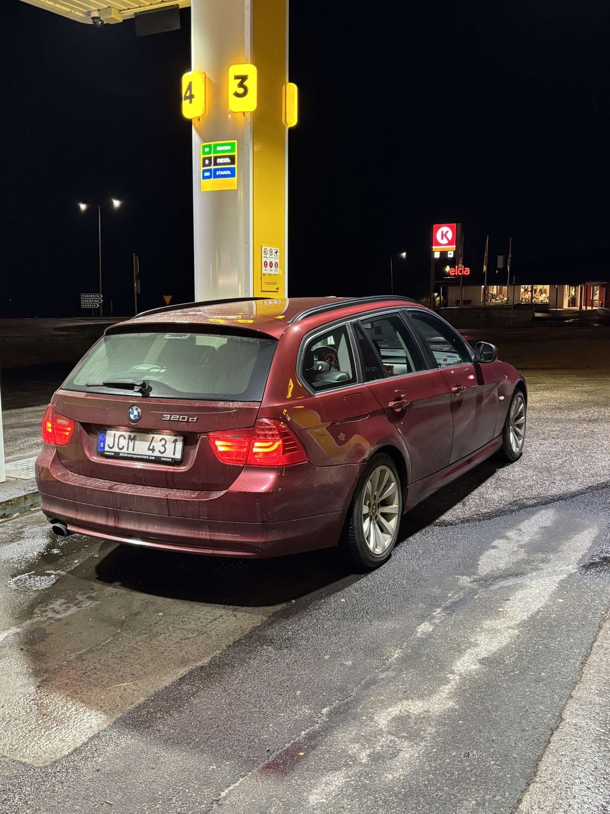BMW 320 d xDrive Touring Automatisk 2011, bild 2/5