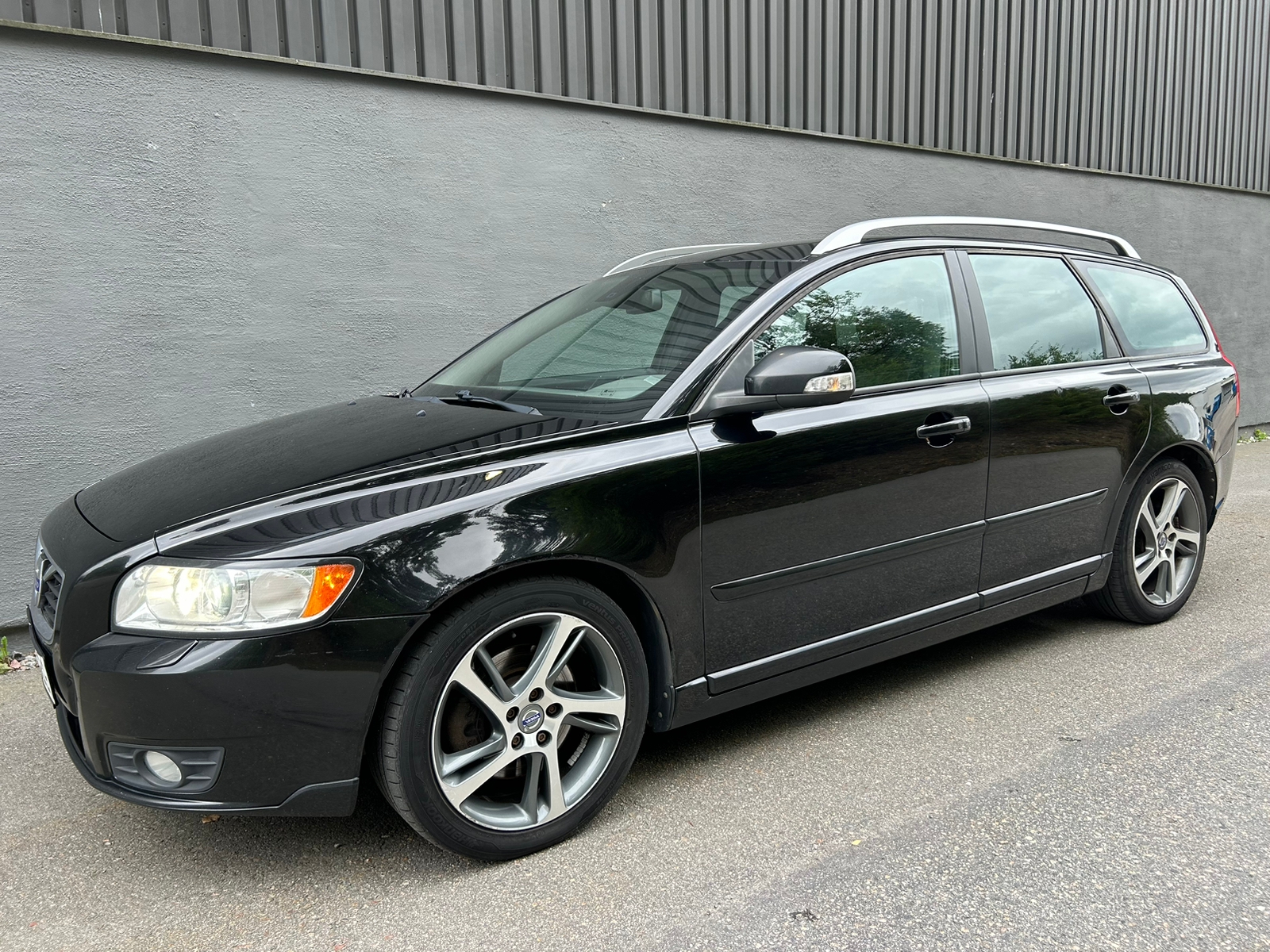 Volvo V50