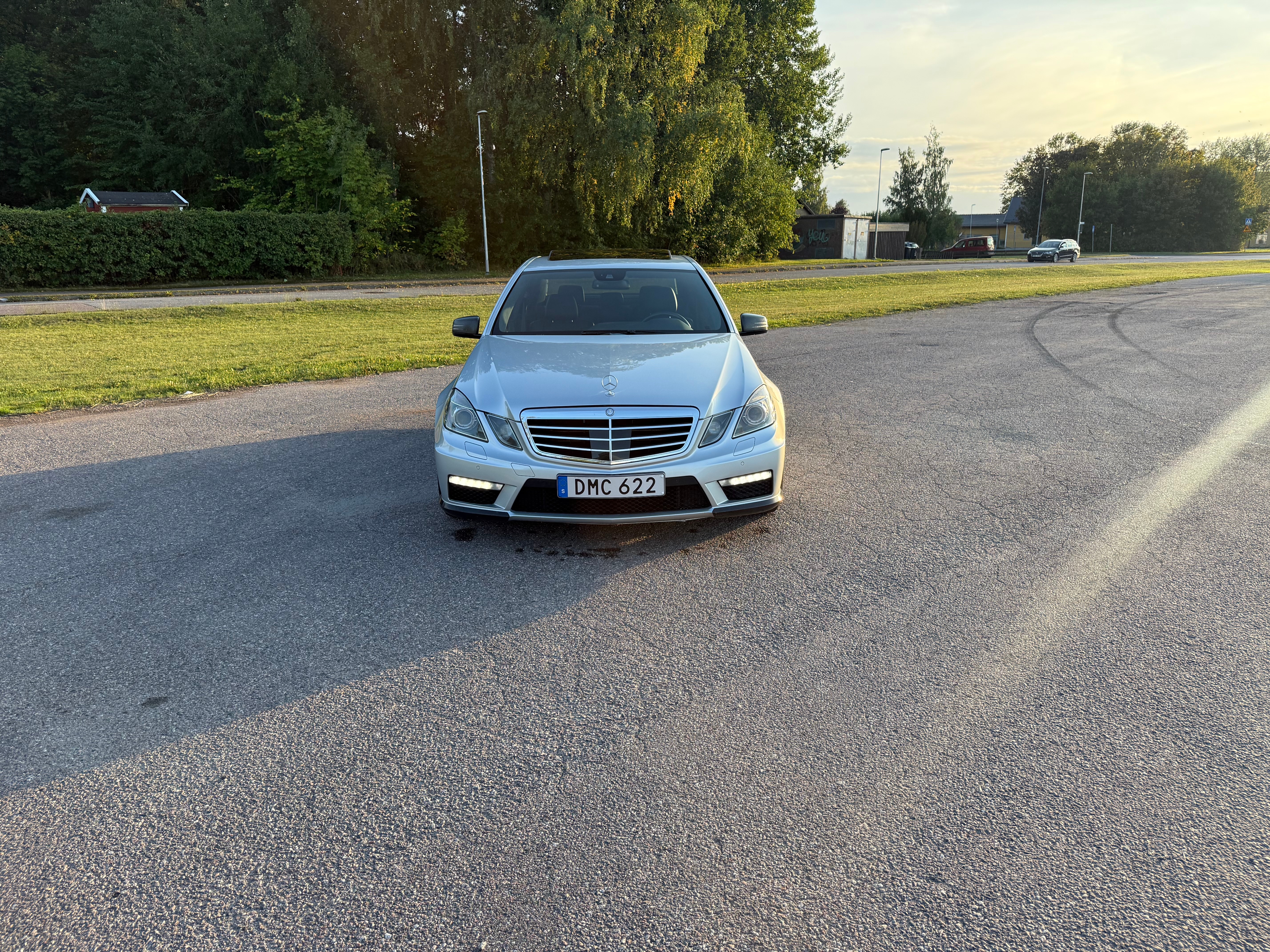 Mercedes-Benz E