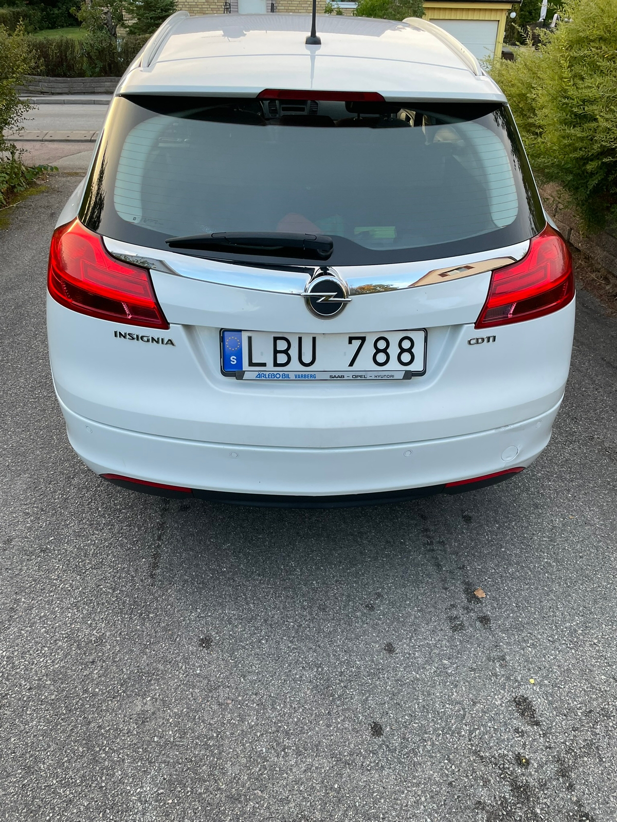 Opel Insignia 2011, bild 2/9
