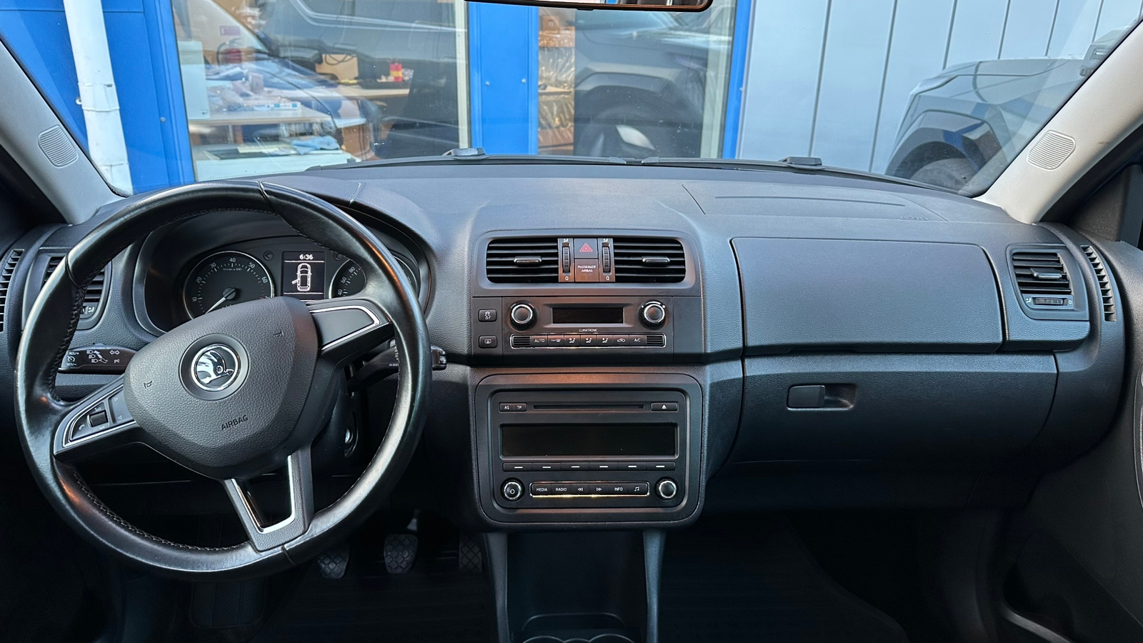 Skoda Fabia 1.2 TSI Manuell 2015, bild 5/10