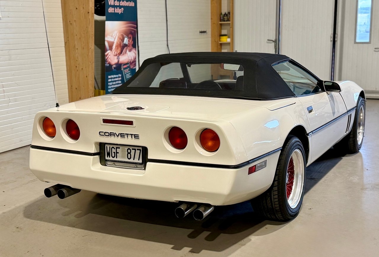 Chevrolet Corvette 1987, kuva 6/10