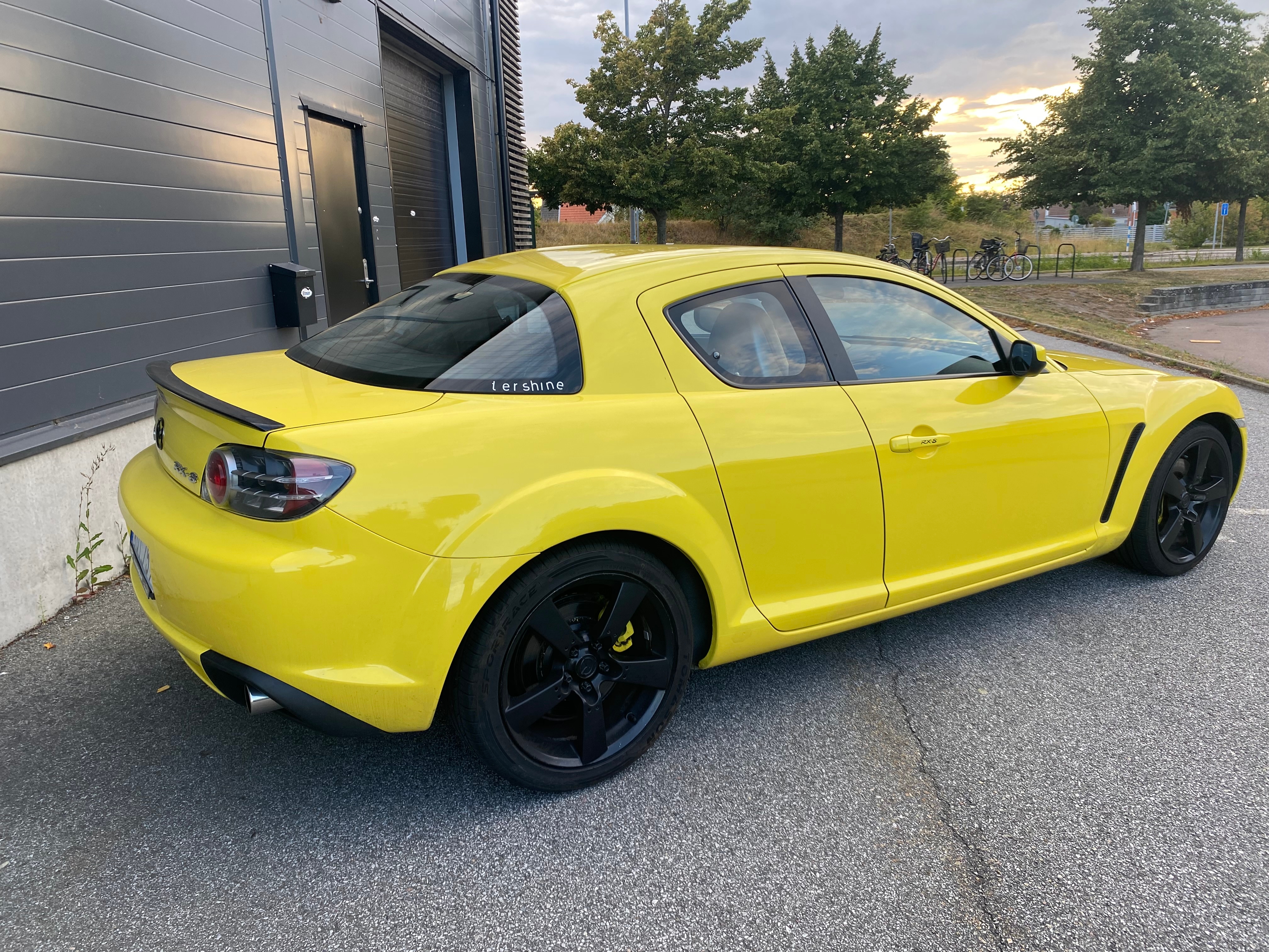 Mazda RX-8 1.3 RENESIS Manuell 2004, bild 2/10
