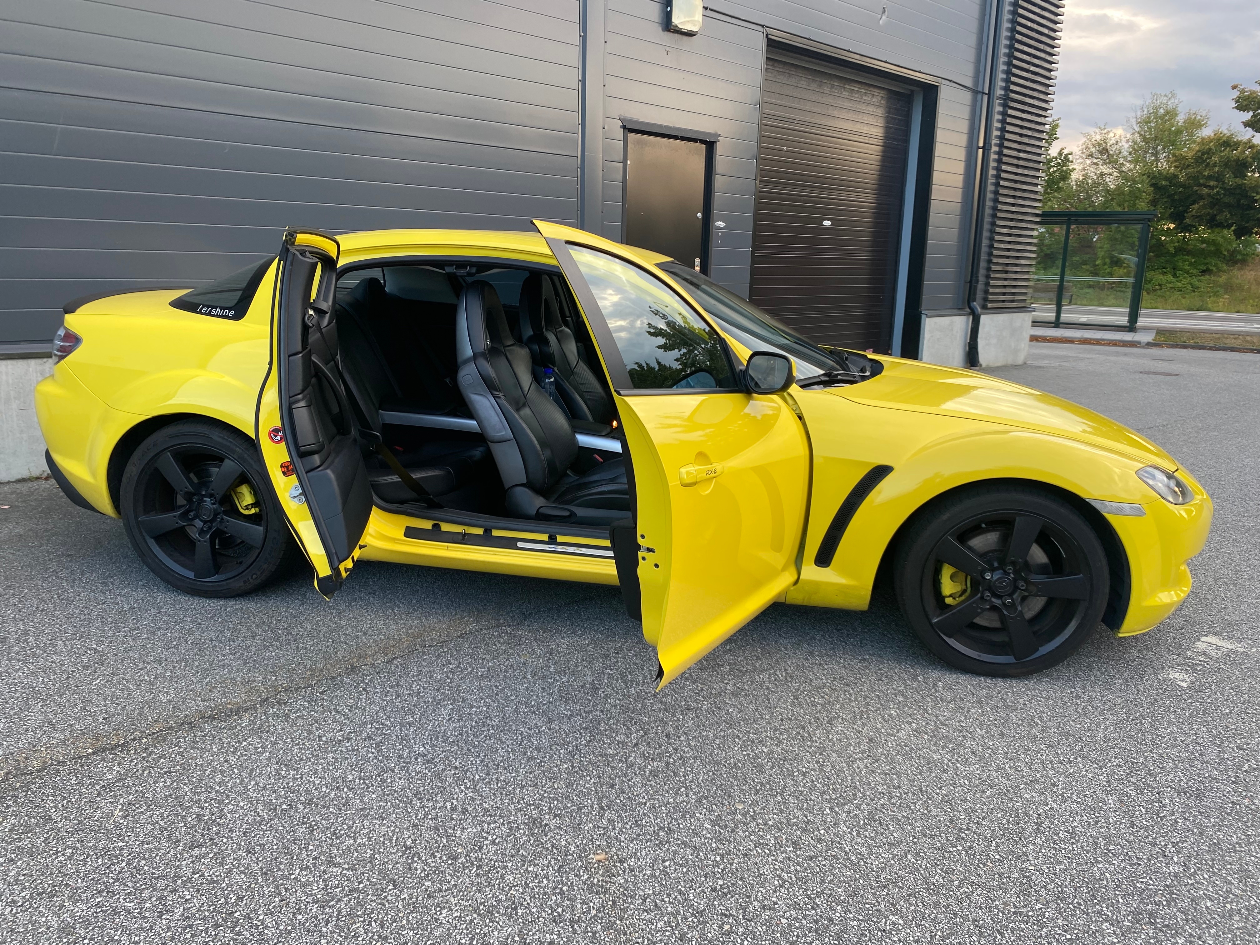Mazda RX-8 1.3 RENESIS Manuell 2004, bild 5/10