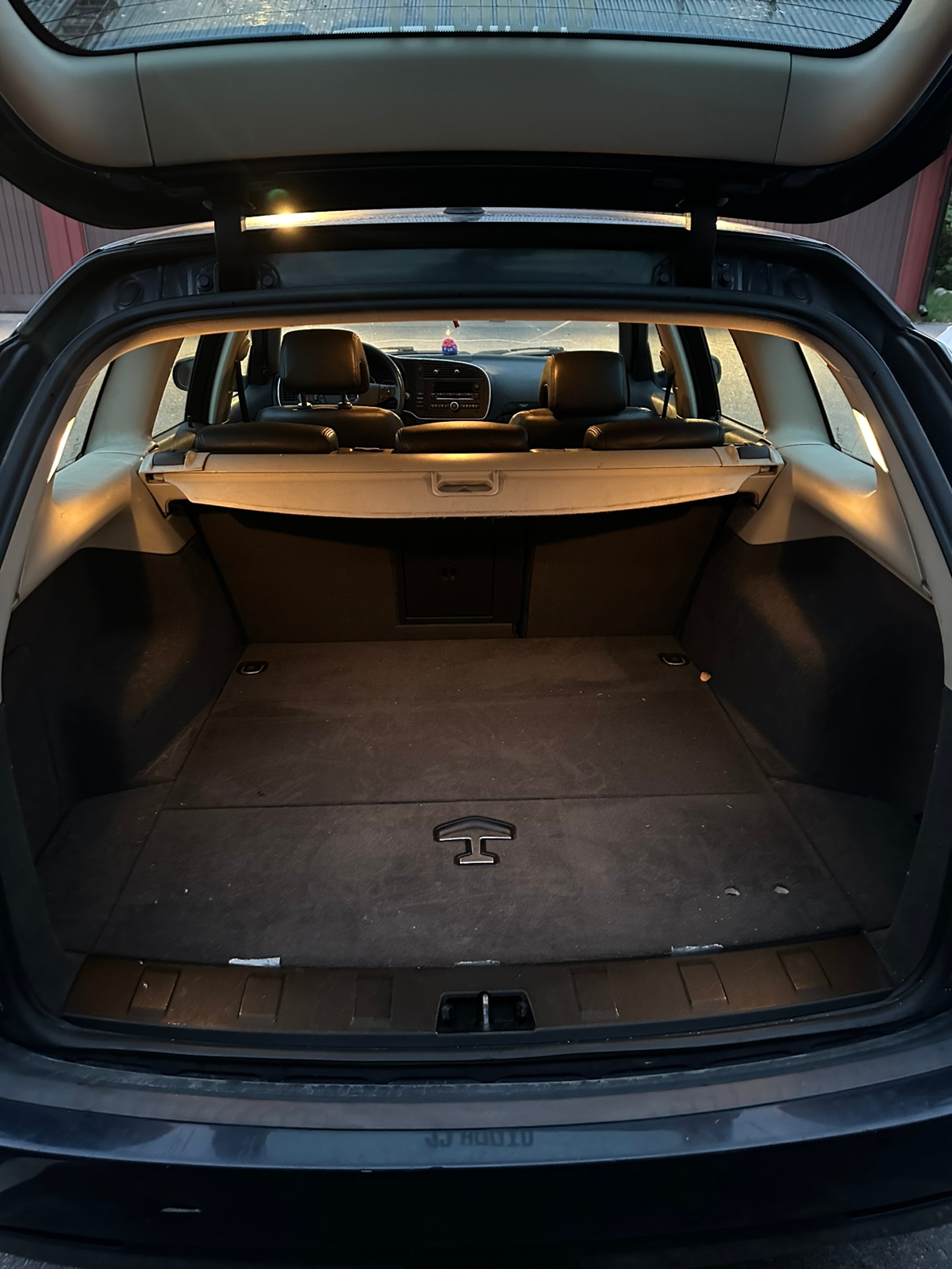 Saab 9-3 2009, bild 2/4