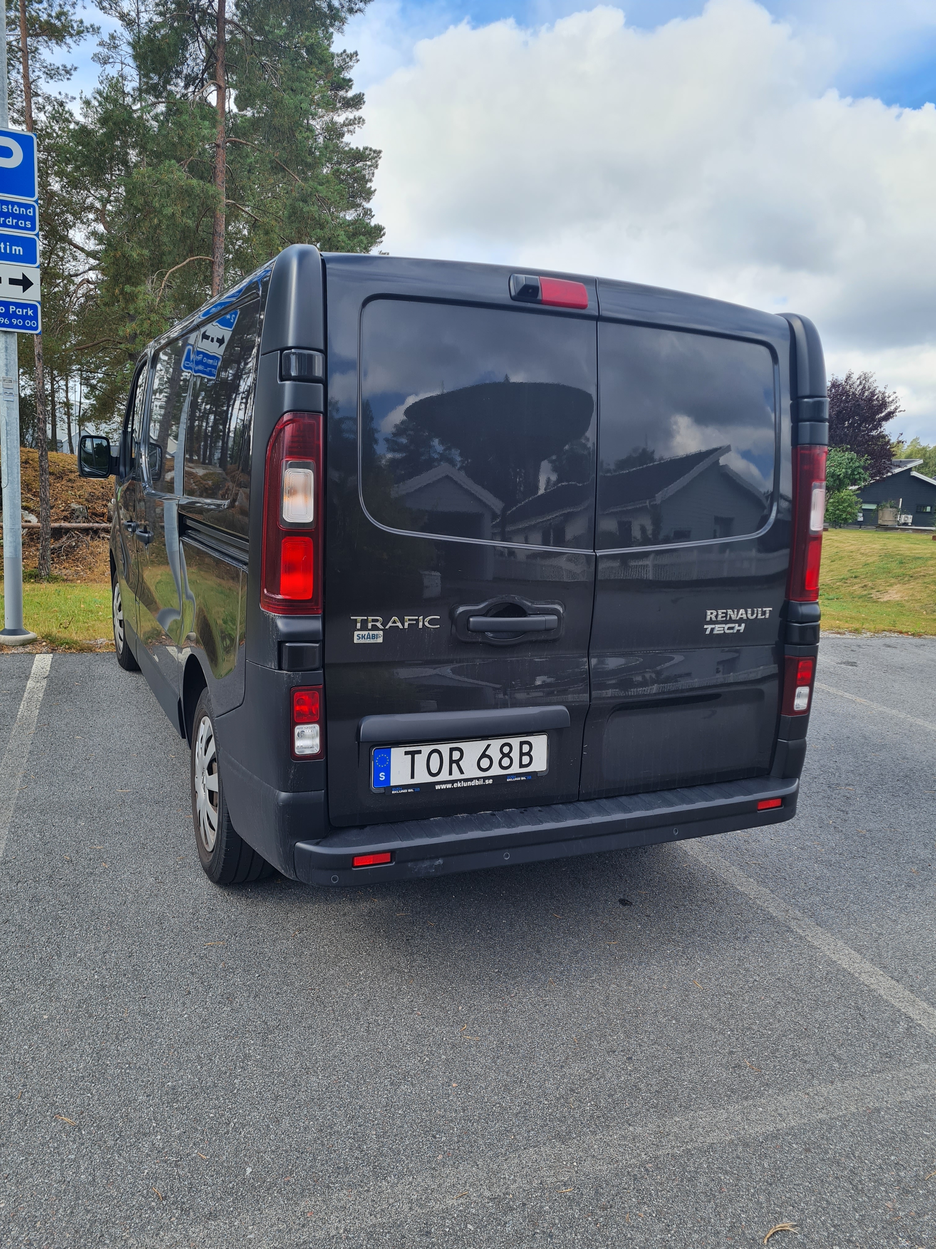 Renault Trafic 2019, bild 2/5