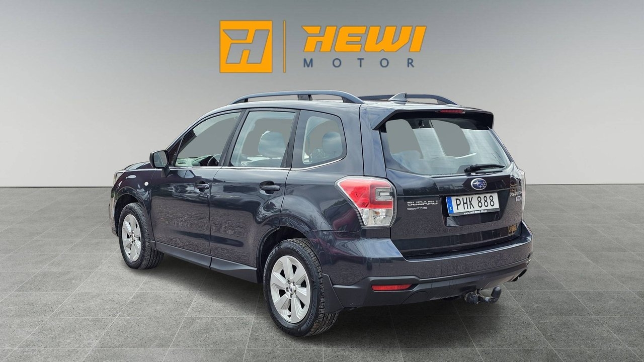 Subaru Forester 2.0 4WD Automat 2016, bild 2/10