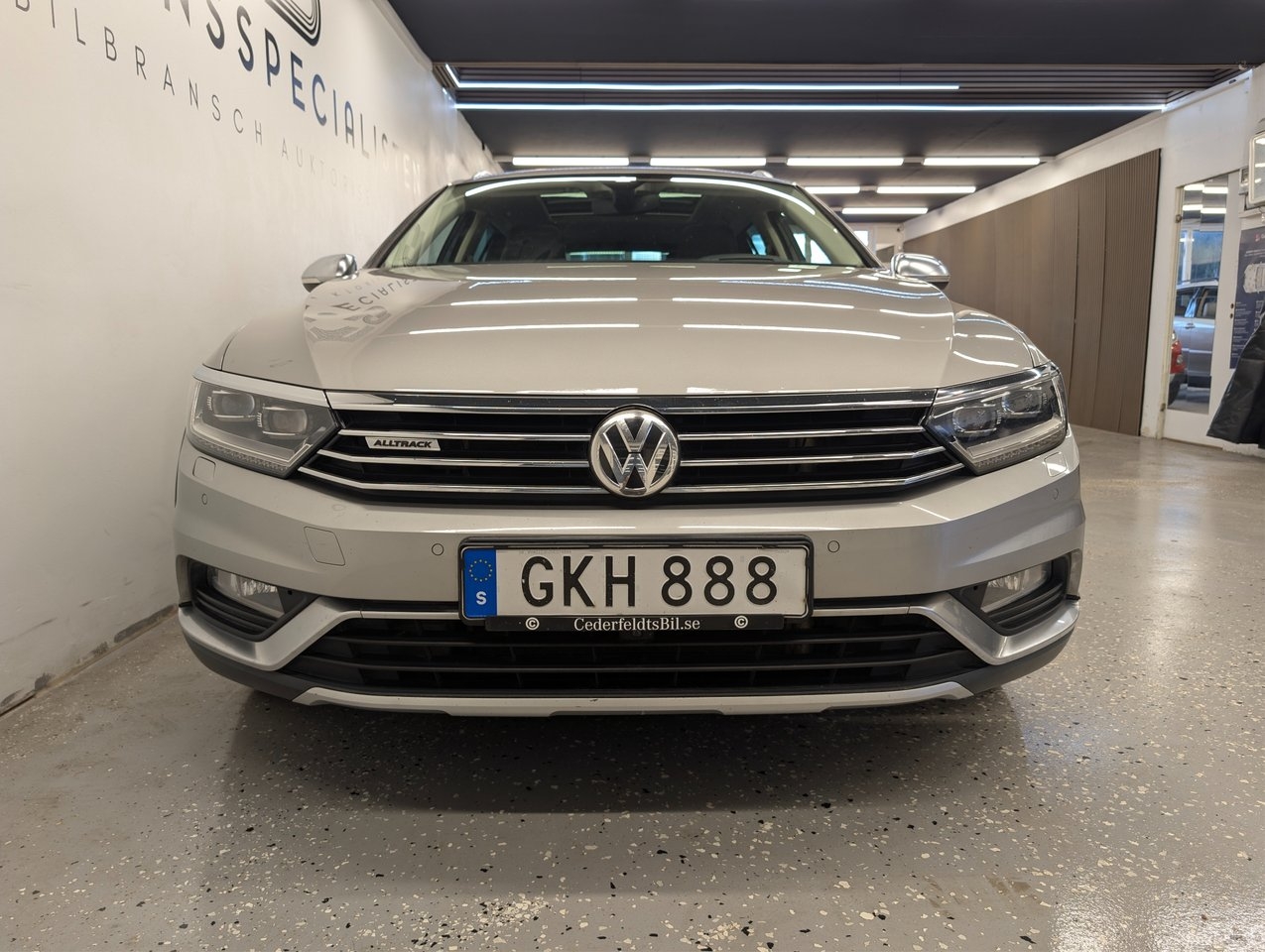 Volkswagen Passat 2016, bild 2/10
