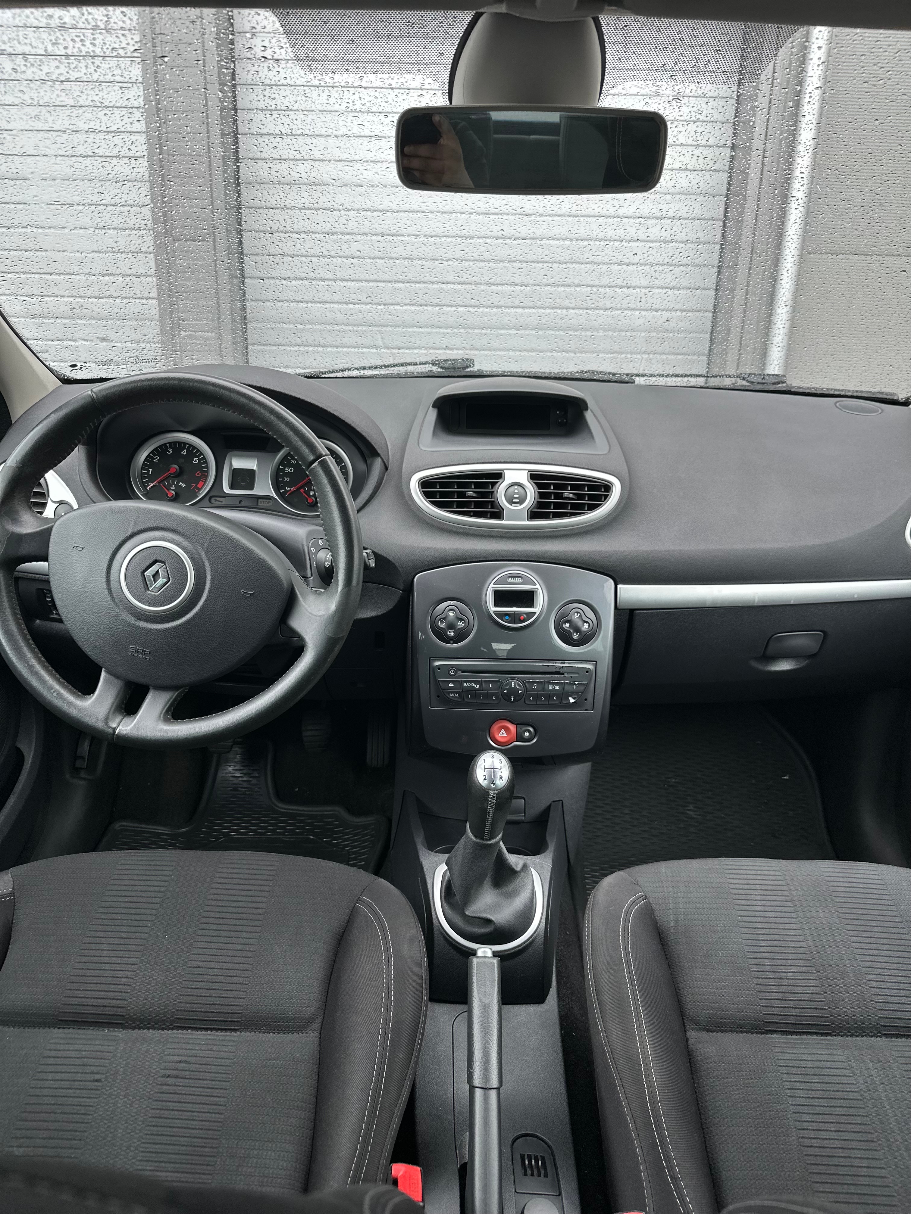 Renault Clio 2012, kuva 2/6