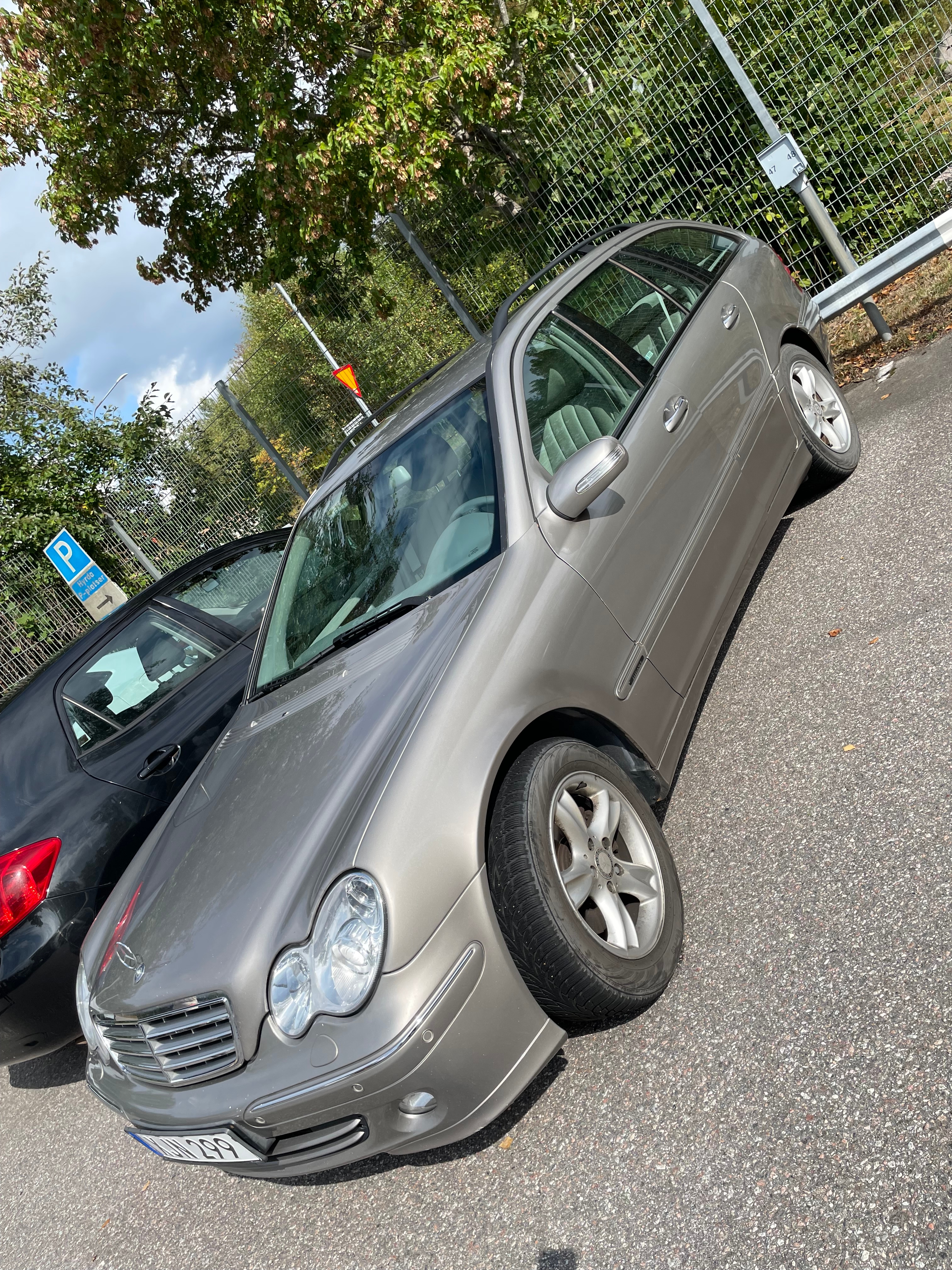 Mercedes-Benz C 2006, bild 2/6
