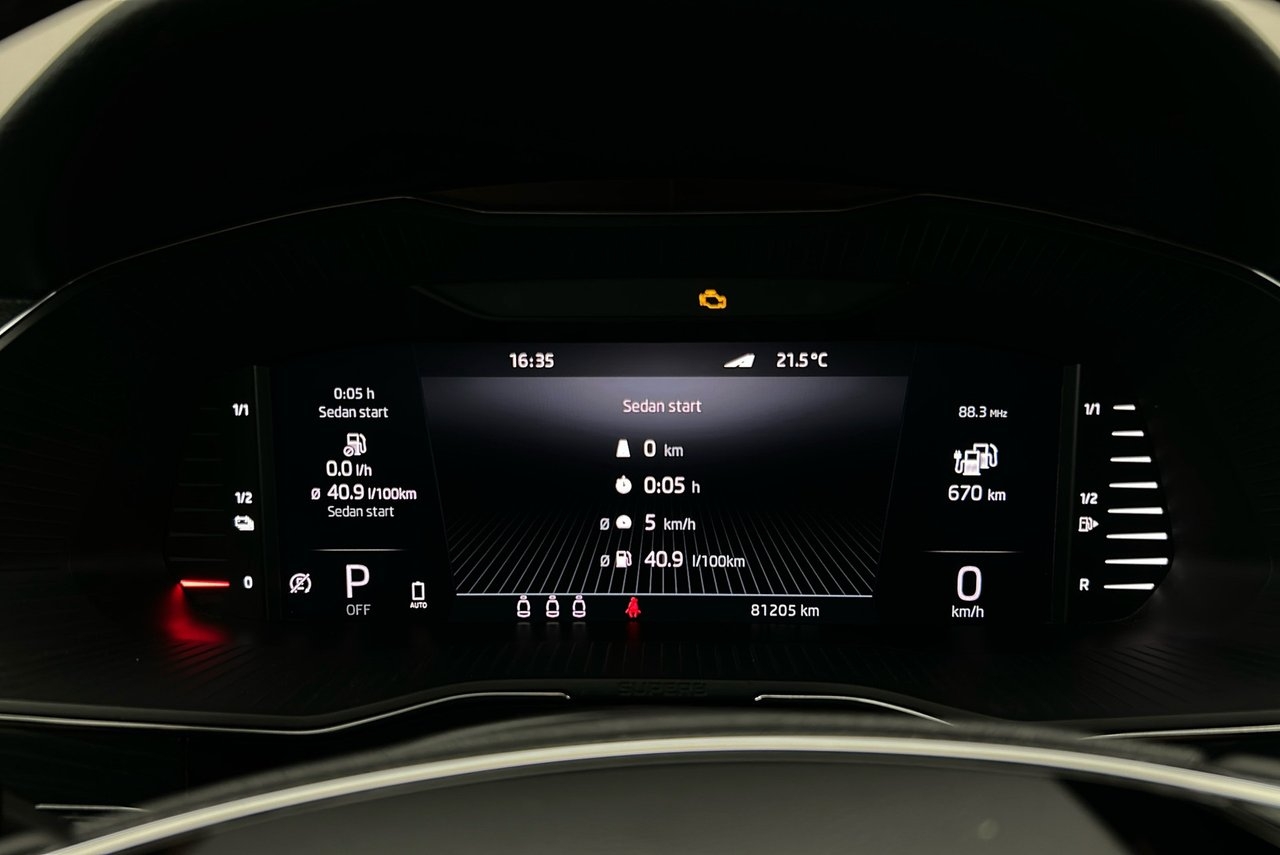 Skoda Superb 2023, kuva 7/10