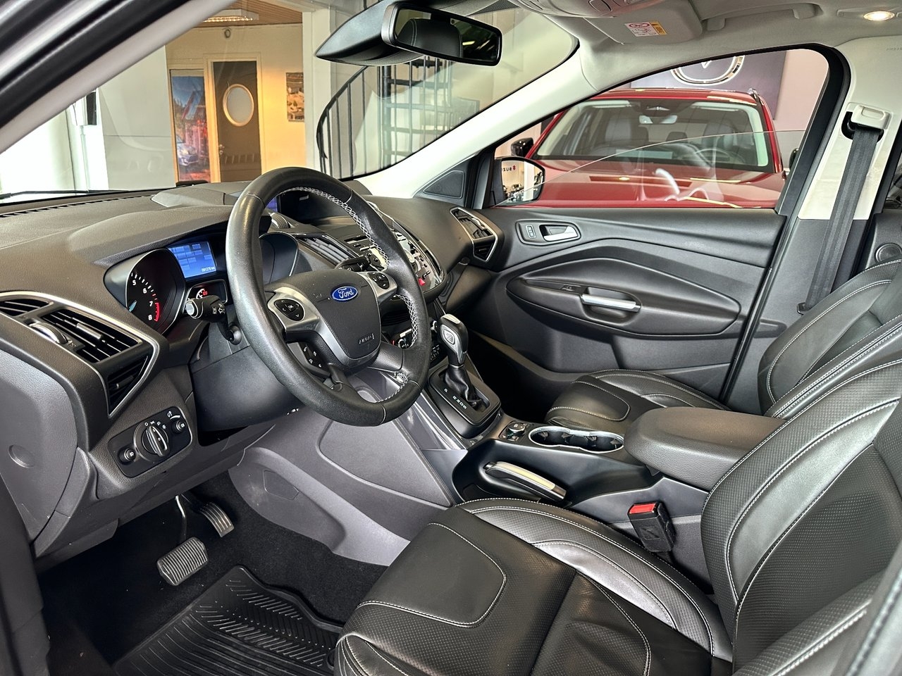 Ford Kuga 2015, kuva 7/10