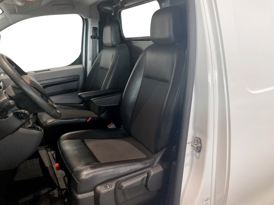 Peugeot Expert PRO+ 2.0 BHDi 122hk L2 2019, bild 7/10