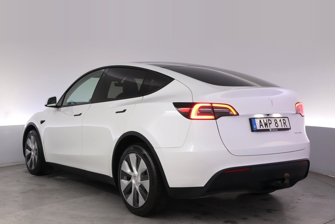 Tesla Model Y Long Range AWD Autopilot 2023, bild 4/10