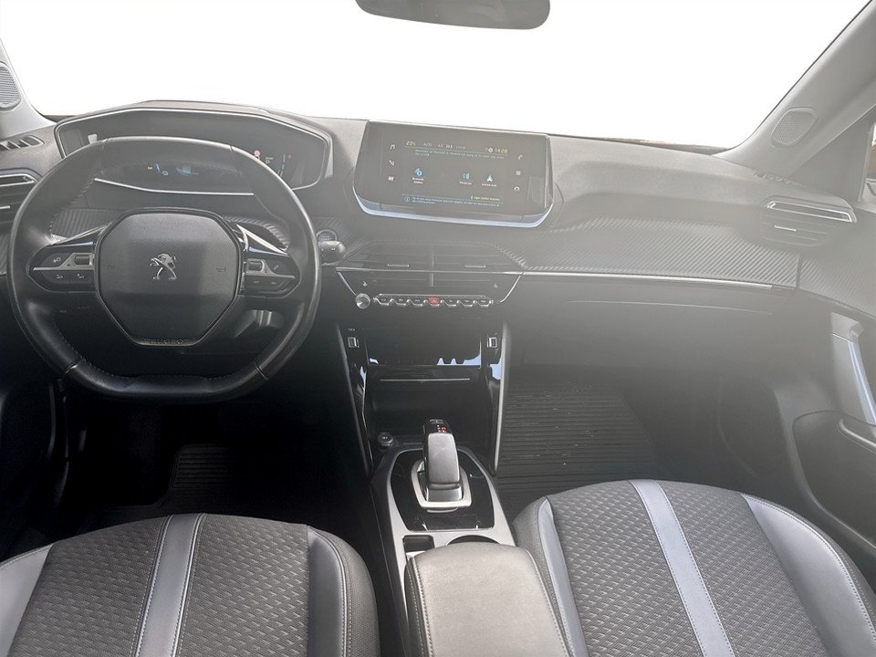 Peugeot e-2008 Allure 50kWh 136hk Aut 2021, kuva 6/10