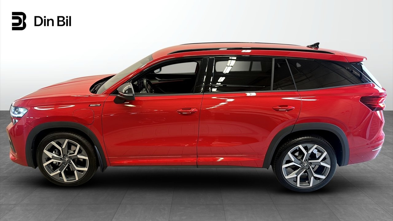 Skoda Kodiaq SPORTLINE 2026, photo 2/10