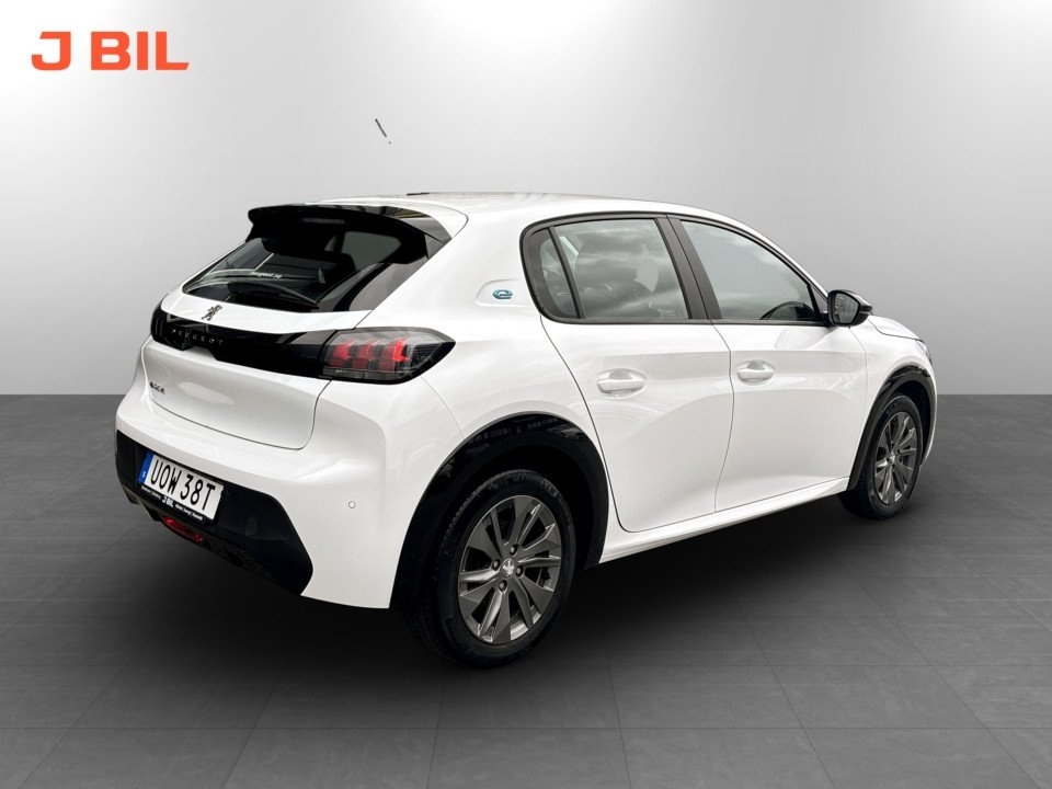 Peugeot e-208 Active 50 kWh 136hk Aut 2022, bild 3/10