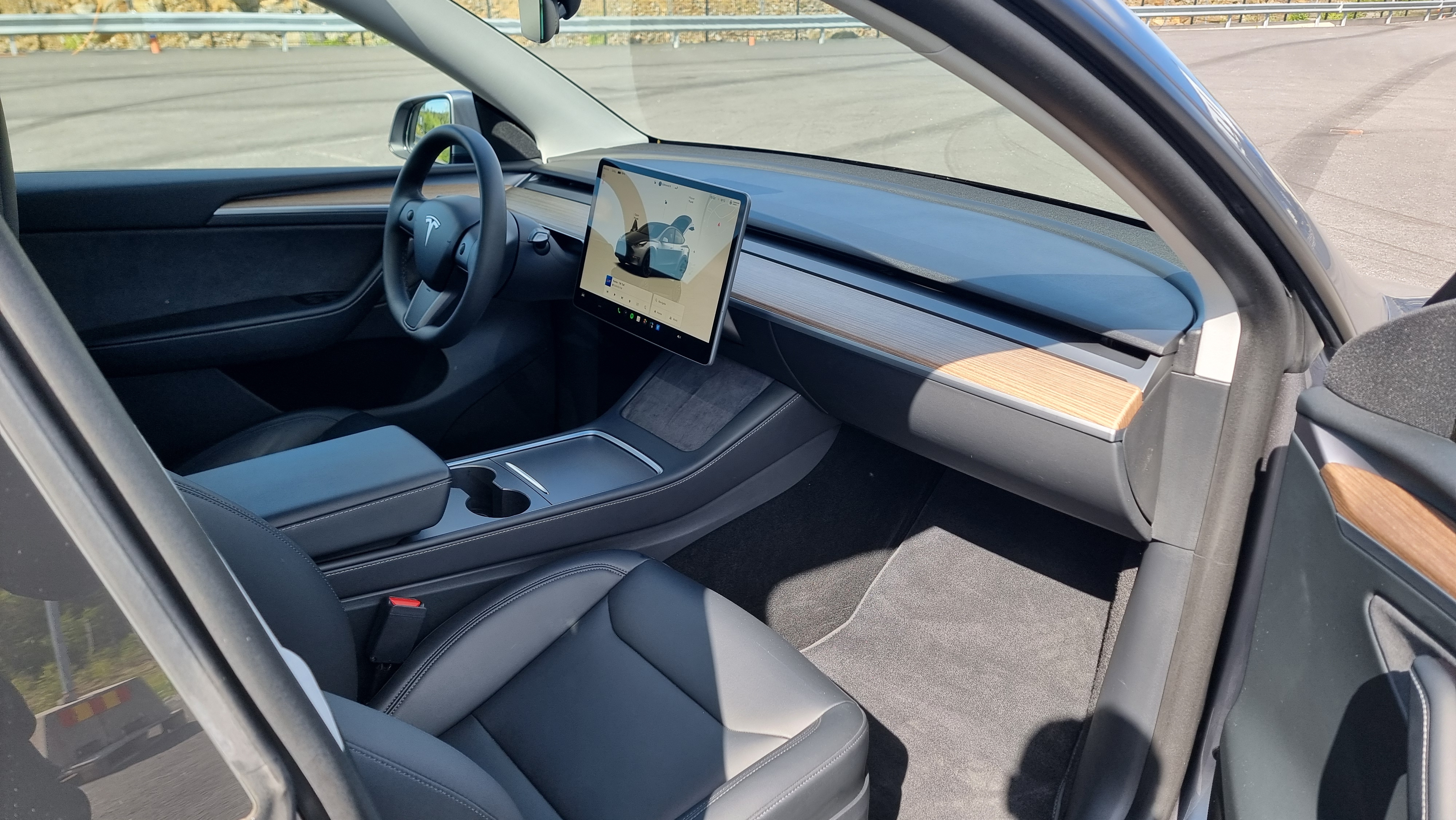 Tesla Model Y Performance 2024, bild 7/10