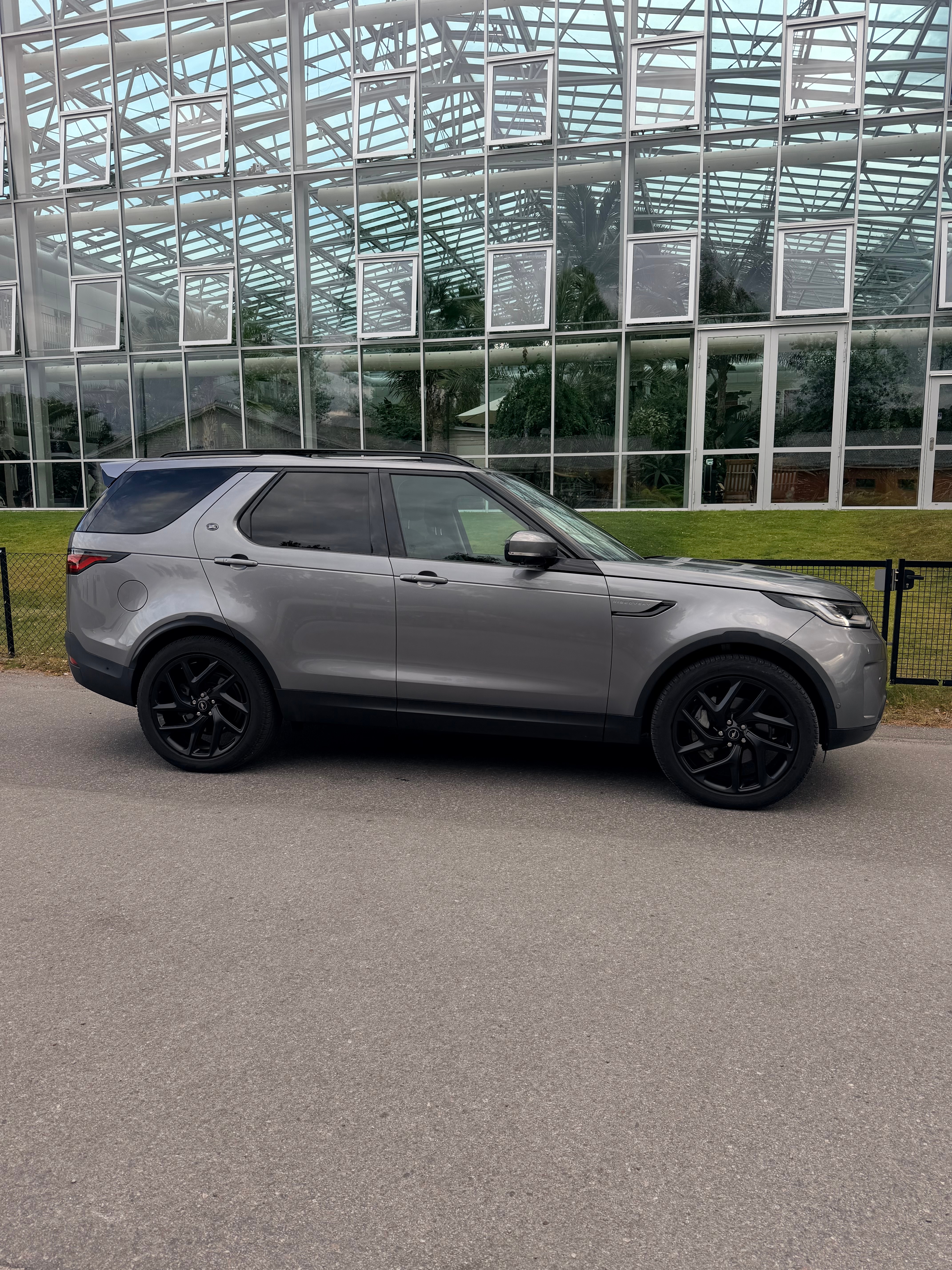 Land Rover Discovery 2021, bild 2/10