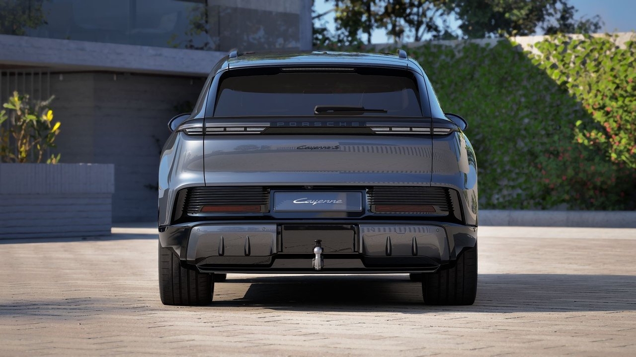 Porsche Cayenne S Electric - Inkommande 2026, bild 7/10
